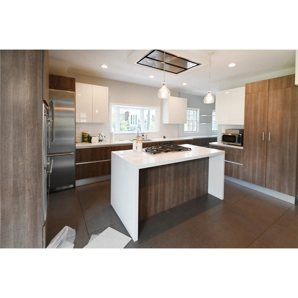 Pedini Luxurious Hot Chocolate Modern Pre-Owned Kitchen