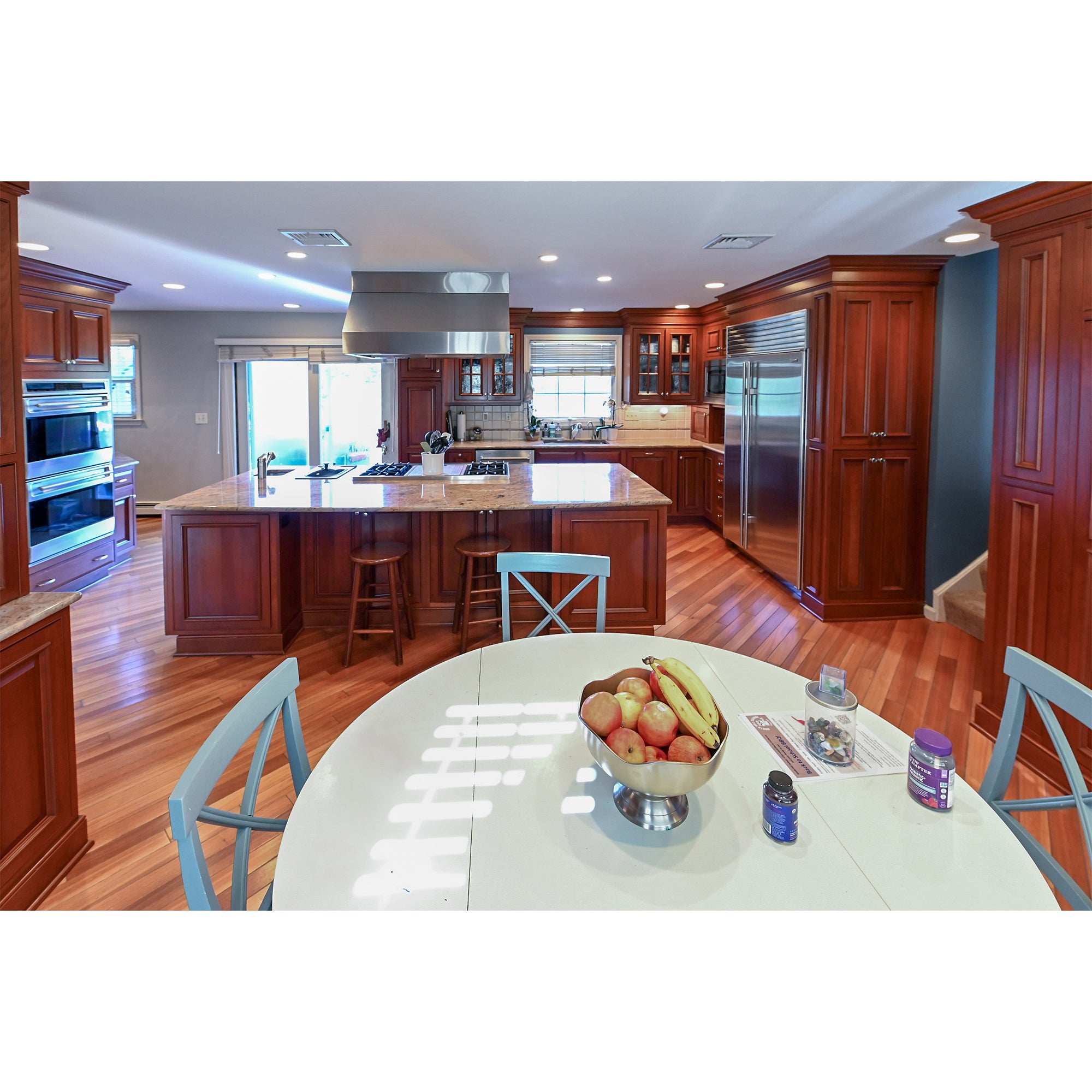 Crystal Cabinetry Terracotta Sunset Traditional Pre-Owned Kitchen W/ Wet Bar