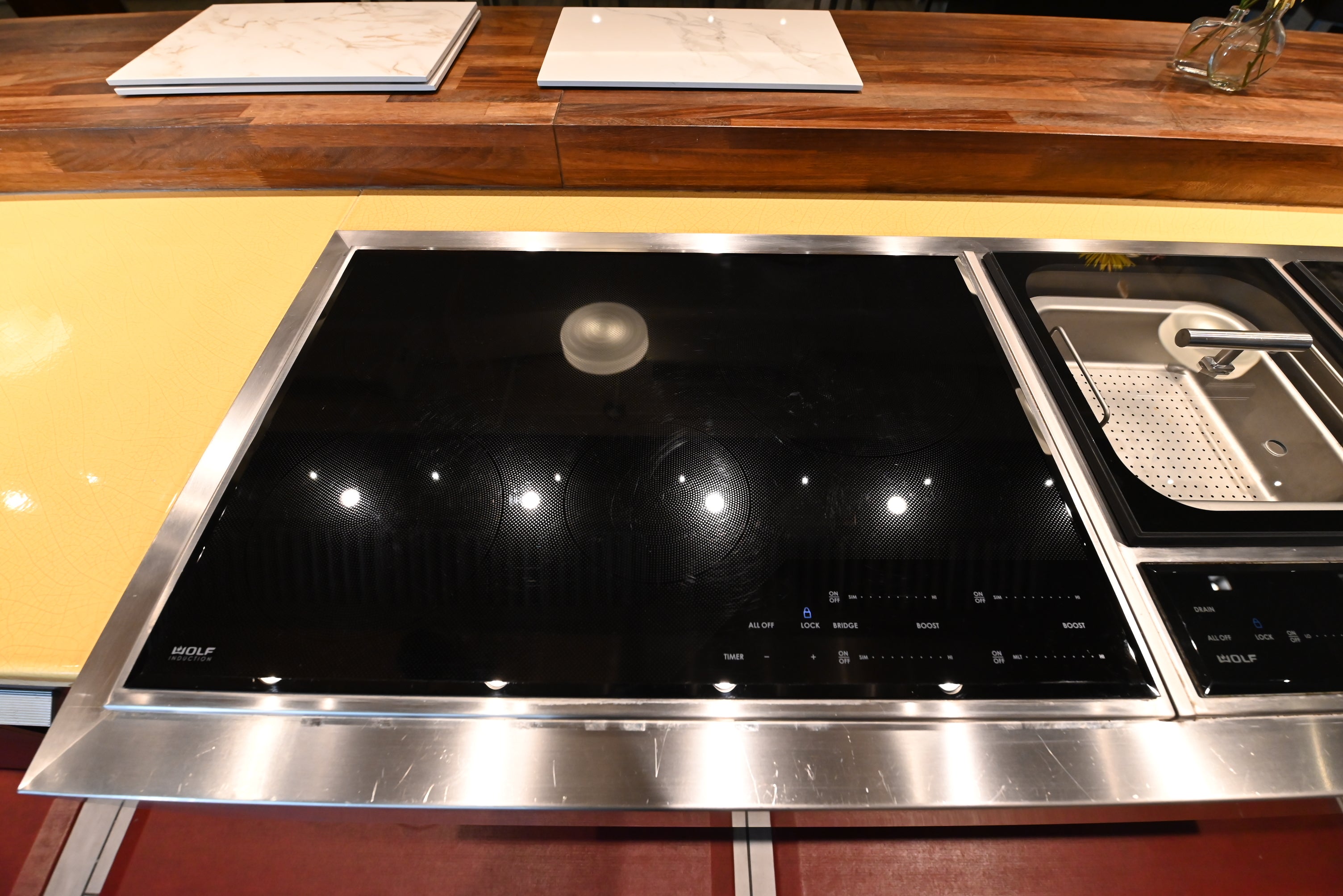 Wolf Certified CI304TF/S 30" Black Induction Cooktop