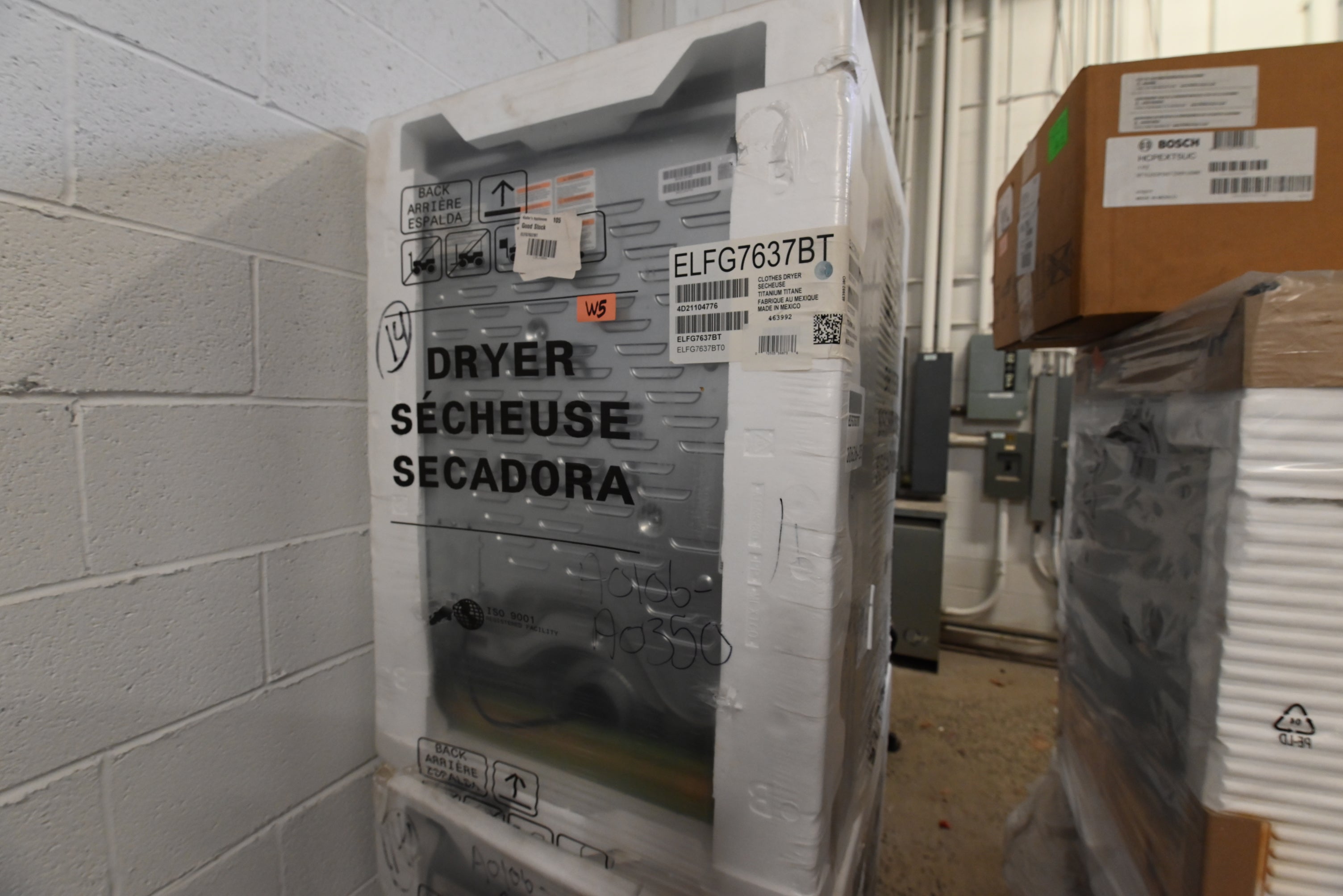 Electrolux ELFG7637BT 27" Titanium Gas Dryer