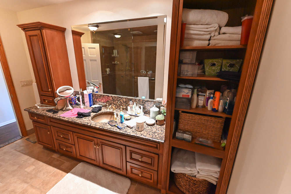 Traditional Built-In Single Vanity Set with Sink, Countertops and Faucet