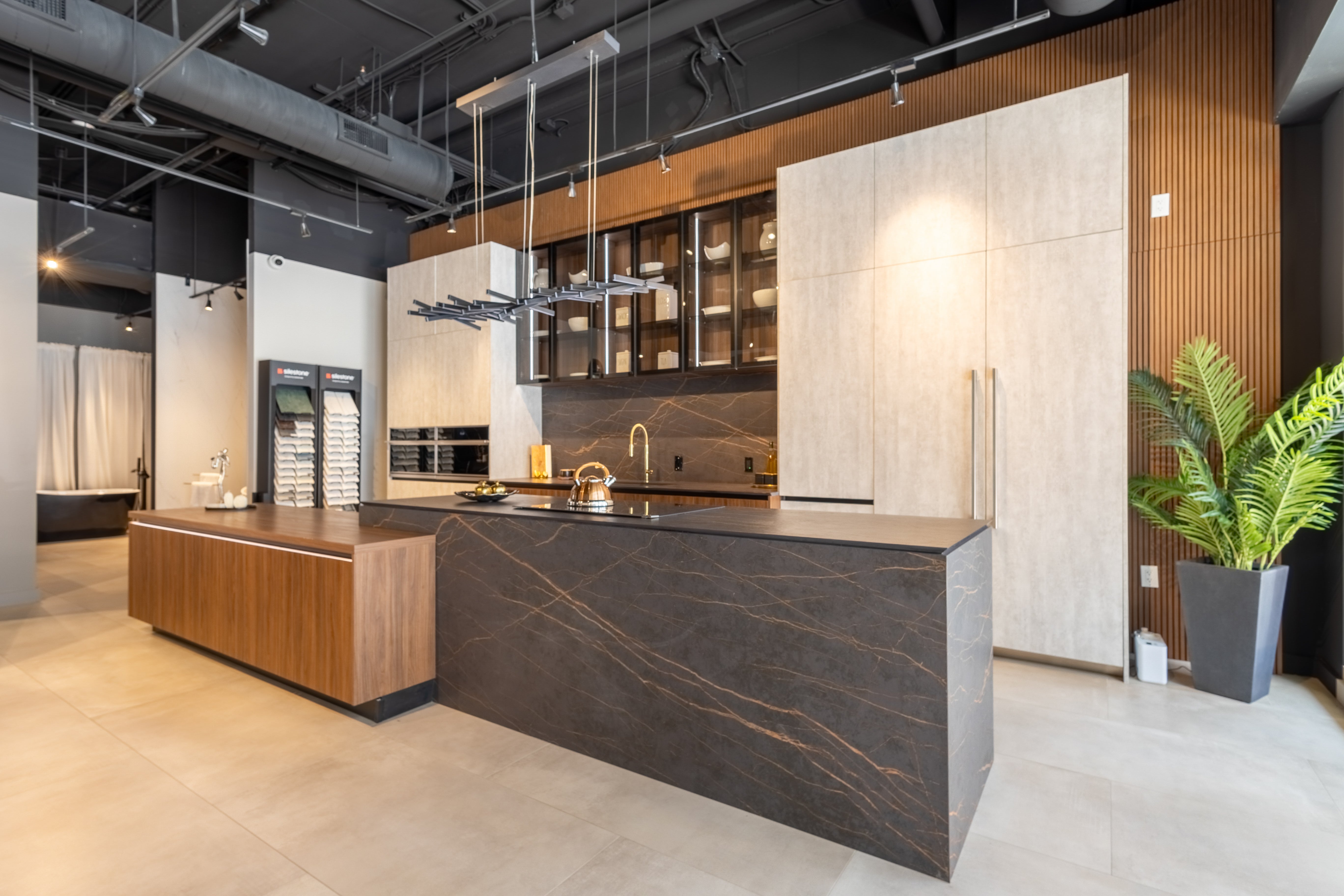 Showroom Display Kitchens for Sale | Aurora Circ