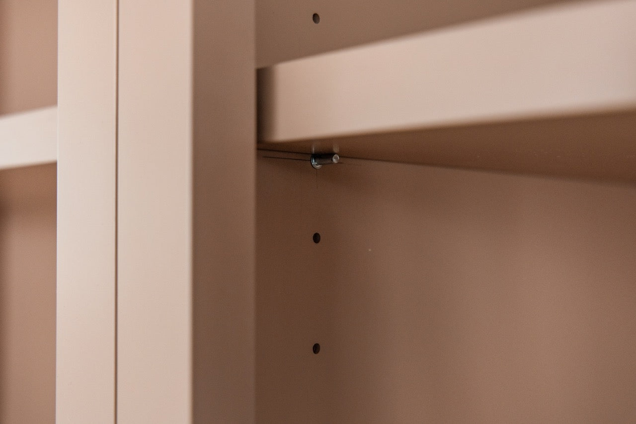 Plato Designer Custom Painted Pantry with Sensa Vancouver Quartzite