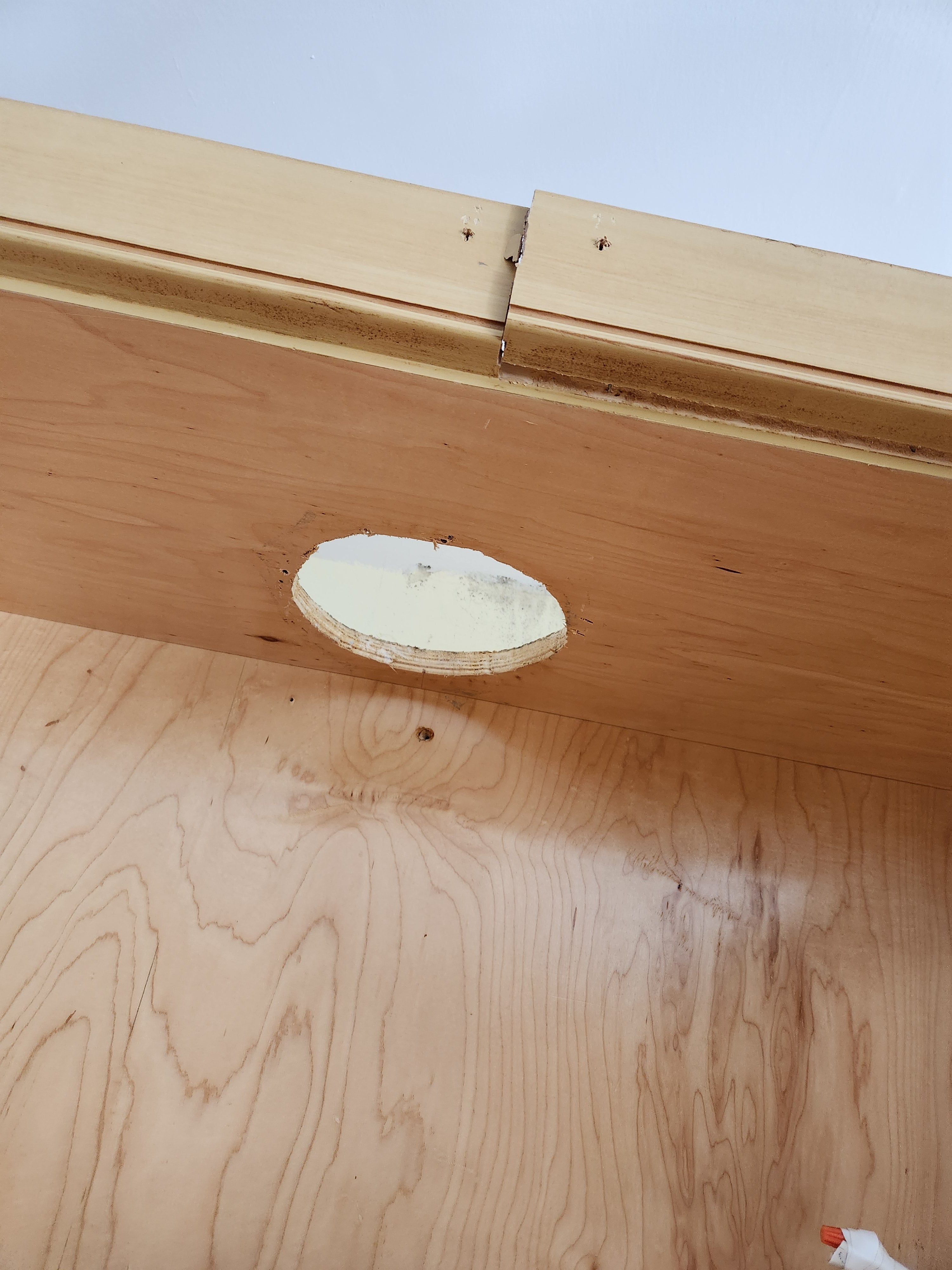 Traditional Light Brown Kitchen with Island, Appliances & Breakfast Area