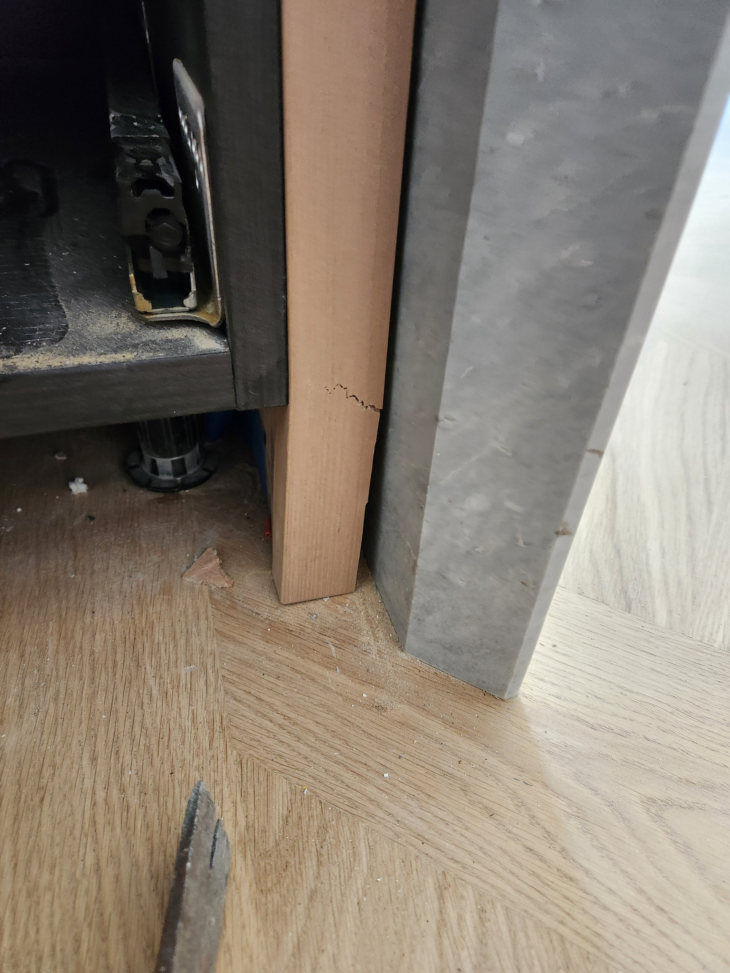 Molteni & C Dada Modern White Oak Kitchen with Marble Countertops & Gaggenau Appliances