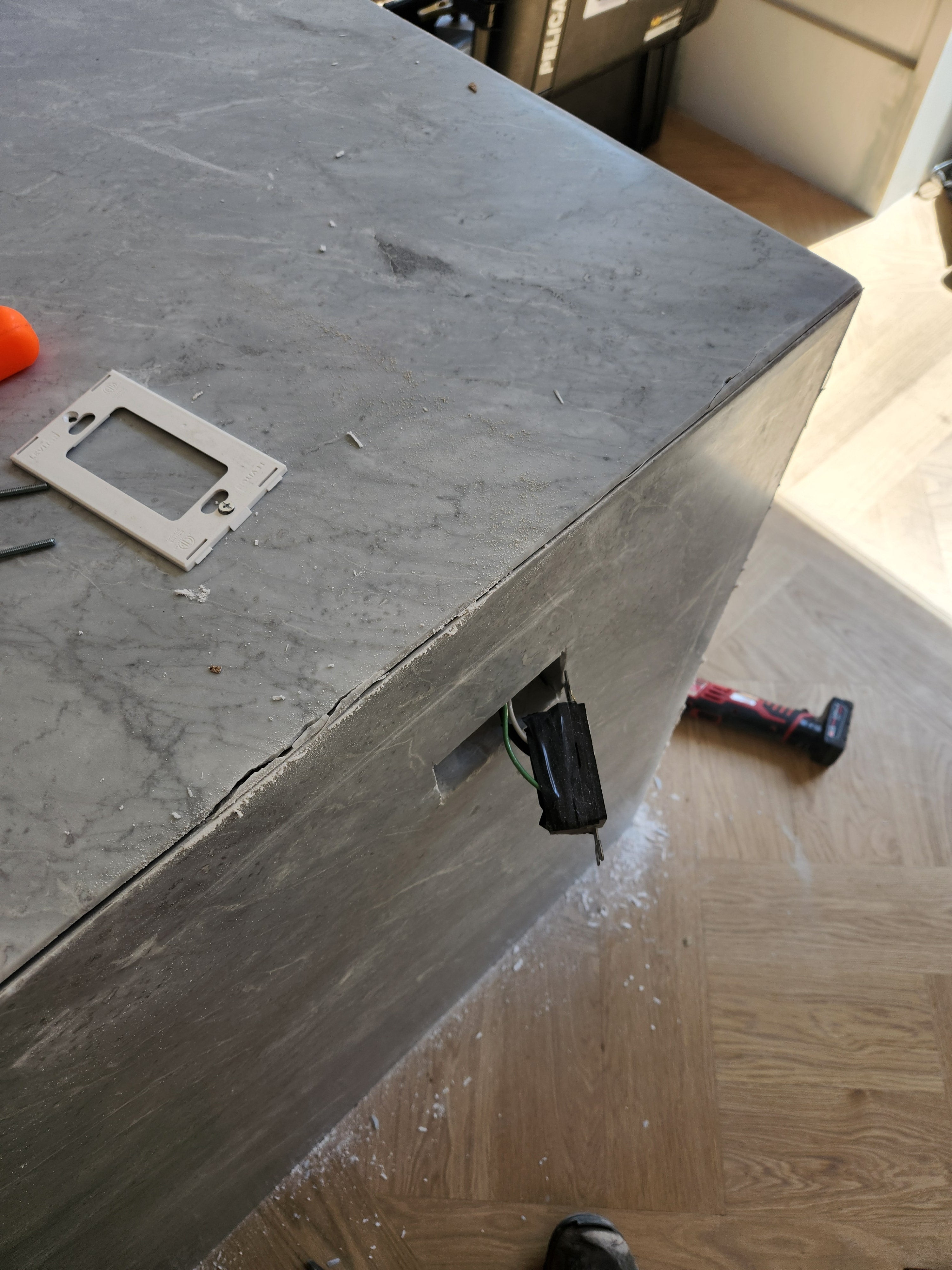 Molteni & C Dada Modern White Oak Kitchen with Marble Countertops & Gaggenau Appliances