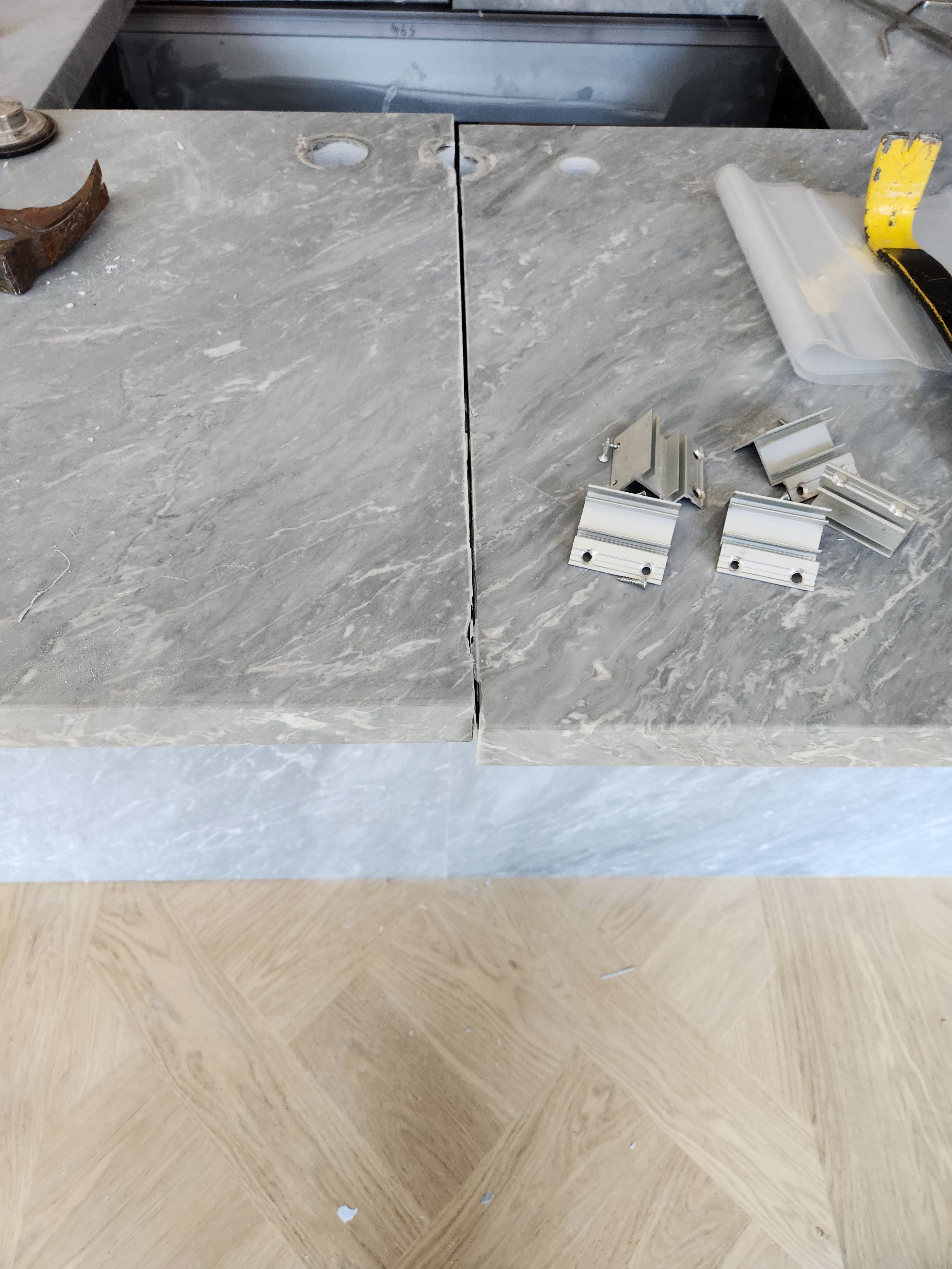 Molteni & C Dada Modern White Oak Kitchen with Marble Countertops & Gaggenau Appliances