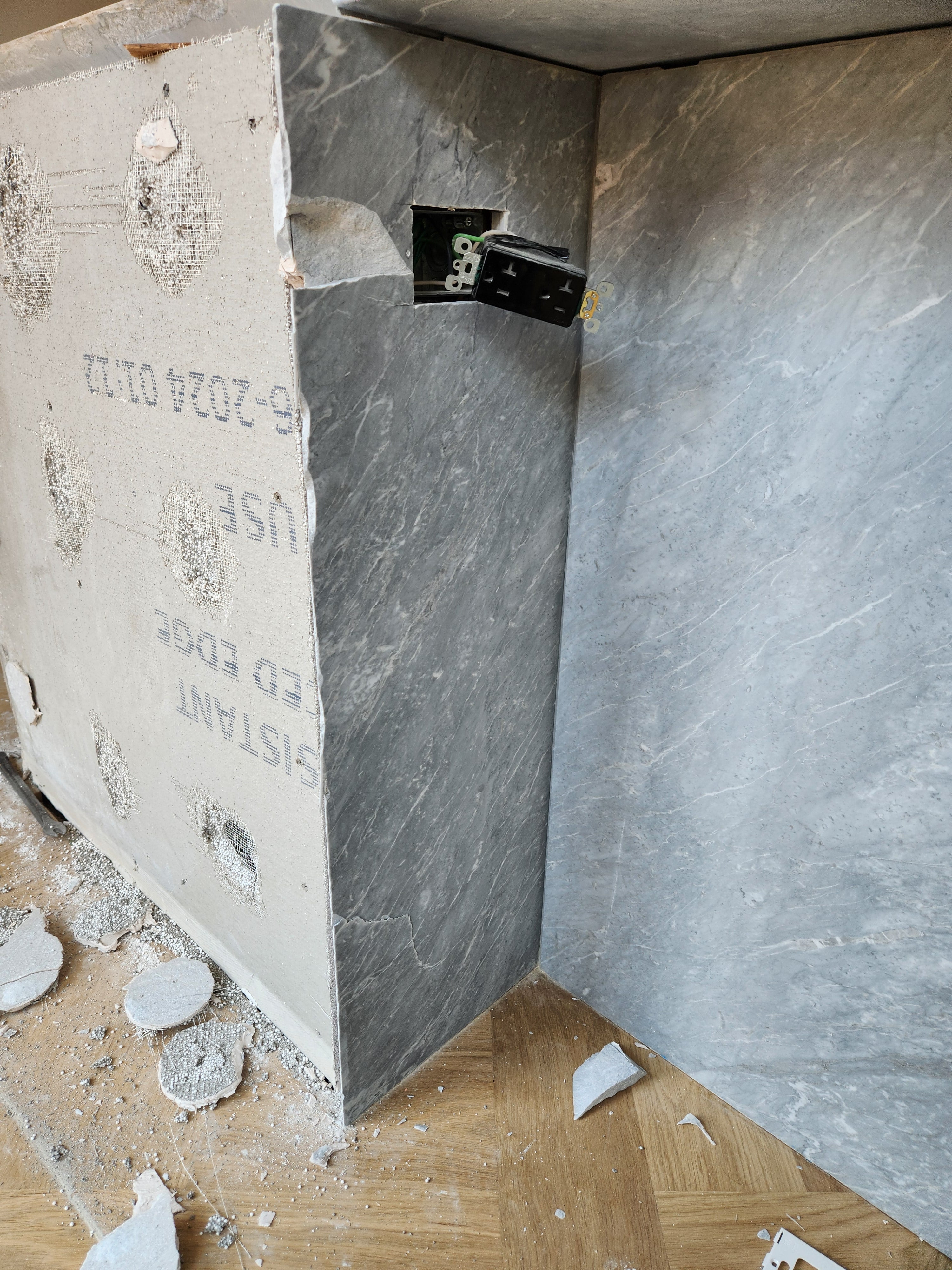 Molteni & C Dada Modern White Oak Kitchen with Marble Countertops & Gaggenau Appliances