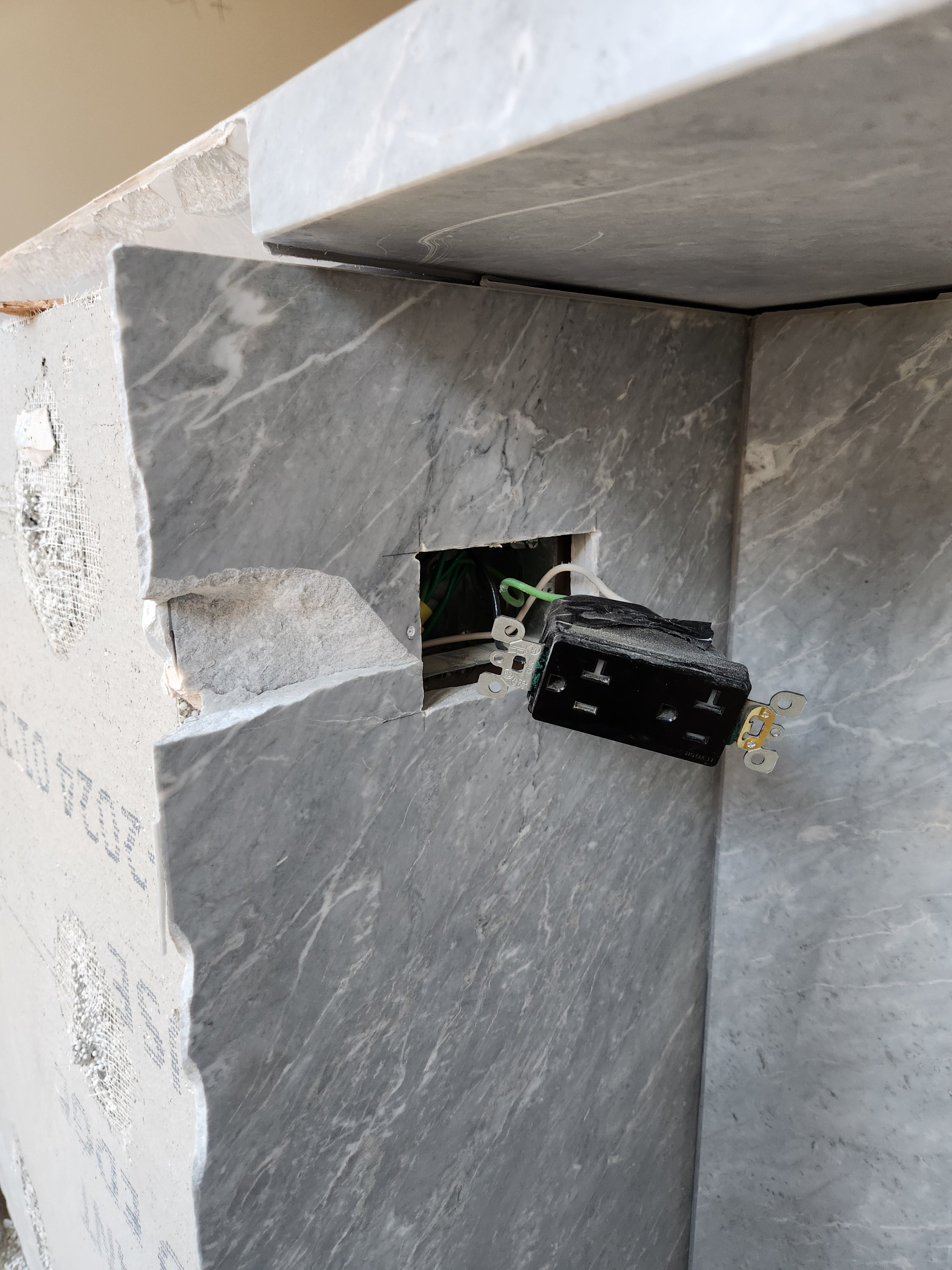 Molteni & C Dada Modern White Oak Kitchen with Marble Countertops & Gaggenau Appliances