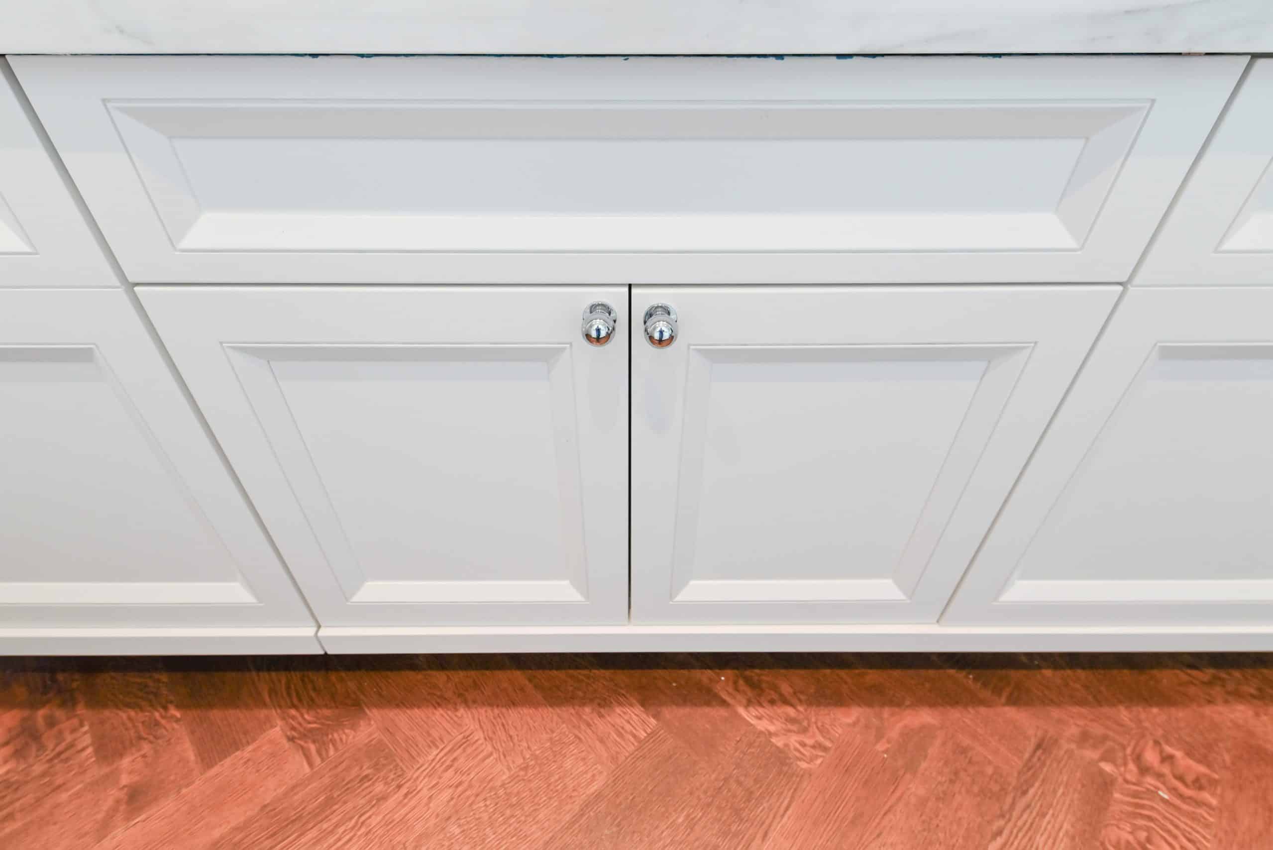 Molteni & C Dada Luxurious Winter Frost Traditional Pre-Owned Kitchen