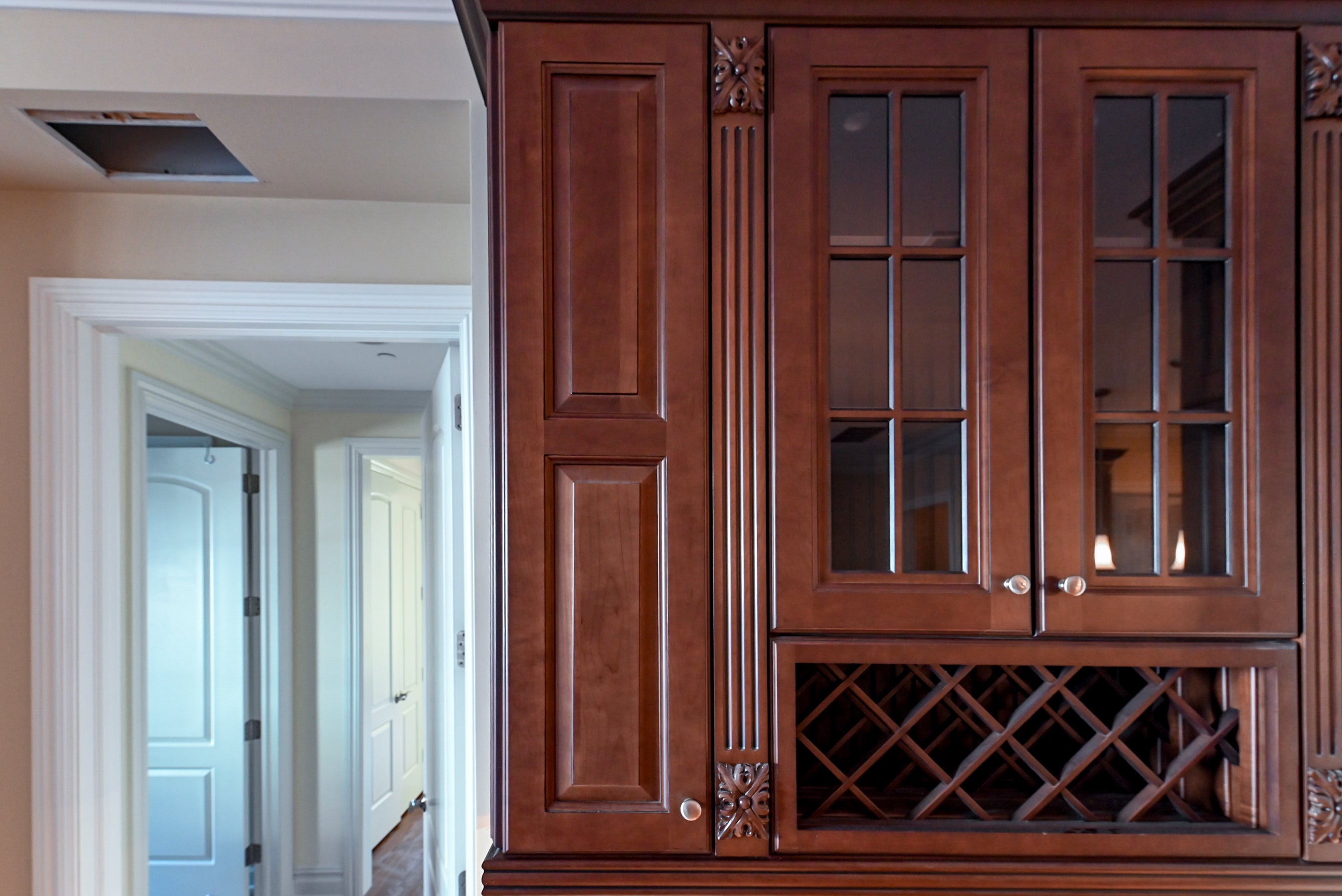 Chocolate European Coffee Traditional Pre-Owned Kitchen W/ Dry Bar