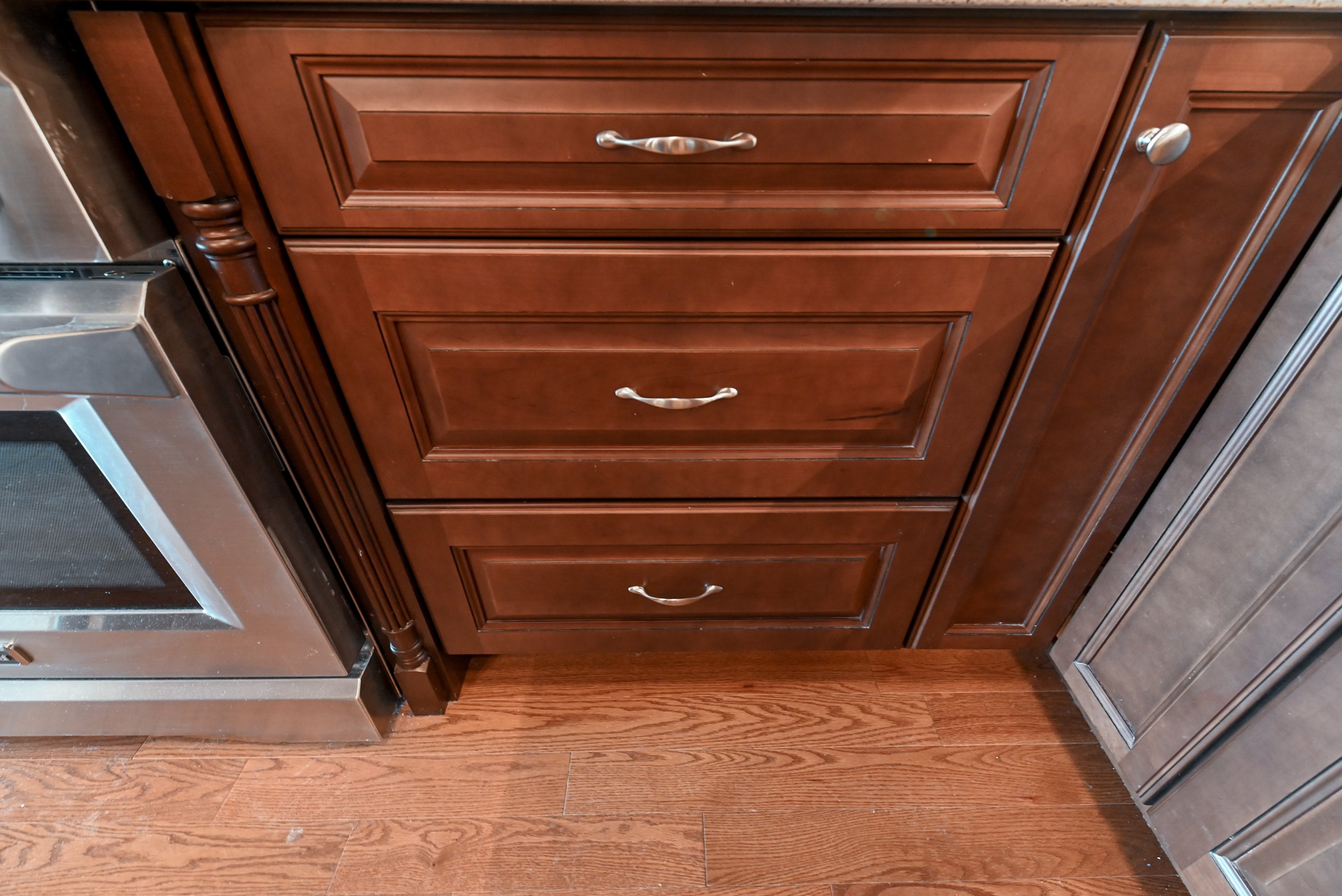 Chocolate European Coffee Traditional Pre-Owned Kitchen W/ Dry Bar