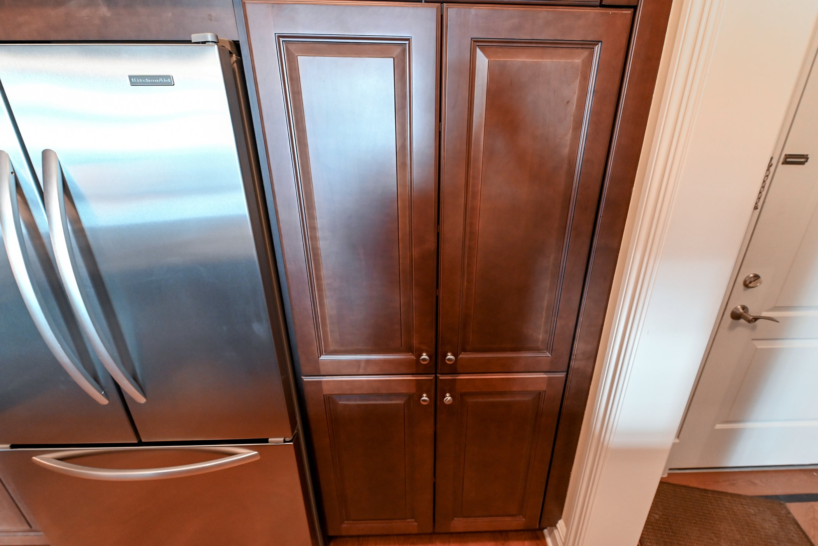 Chocolate European Coffee Traditional Pre-Owned Kitchen W/ Dry Bar