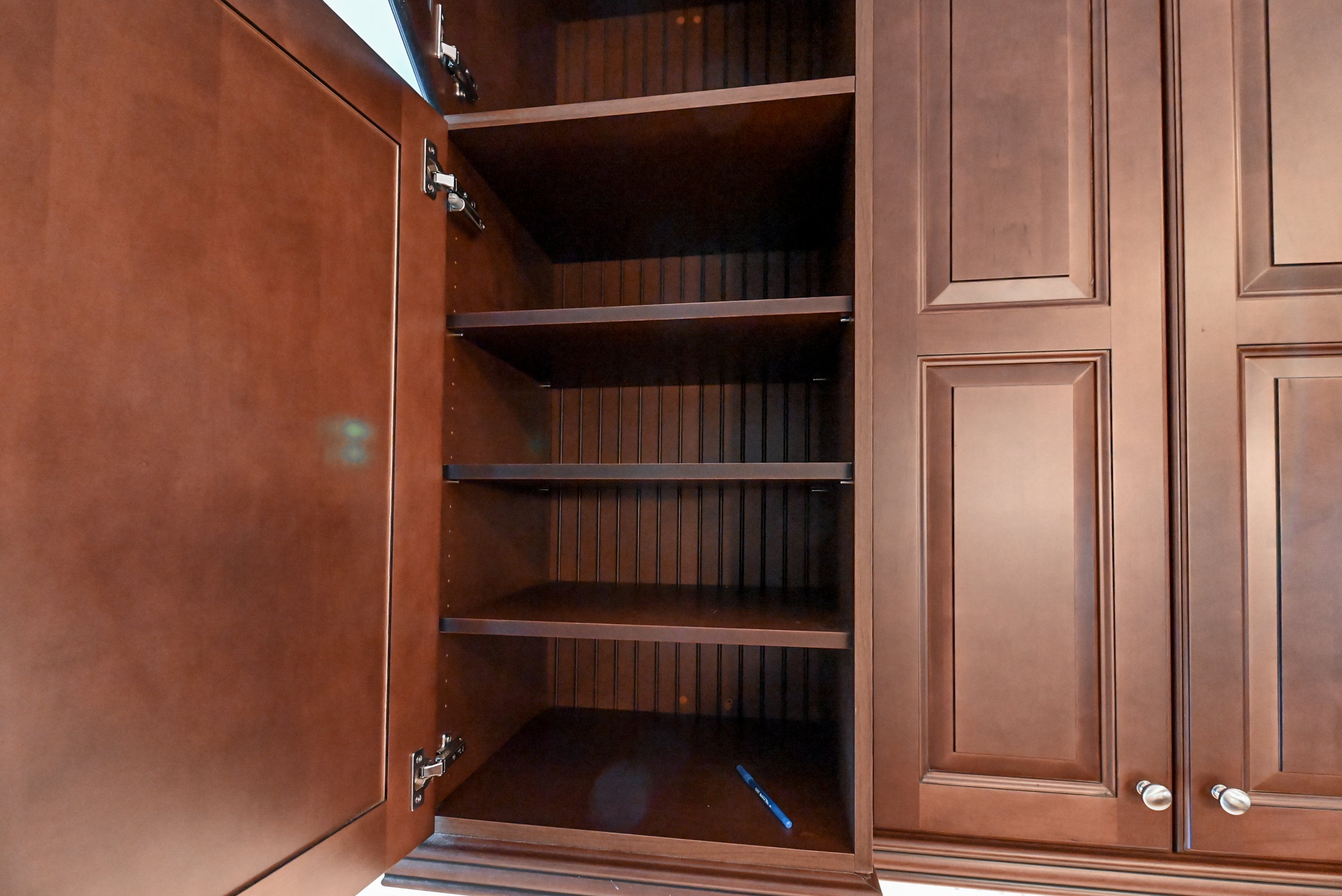 Chocolate European Coffee Traditional Pre-Owned Kitchen W/ Dry Bar