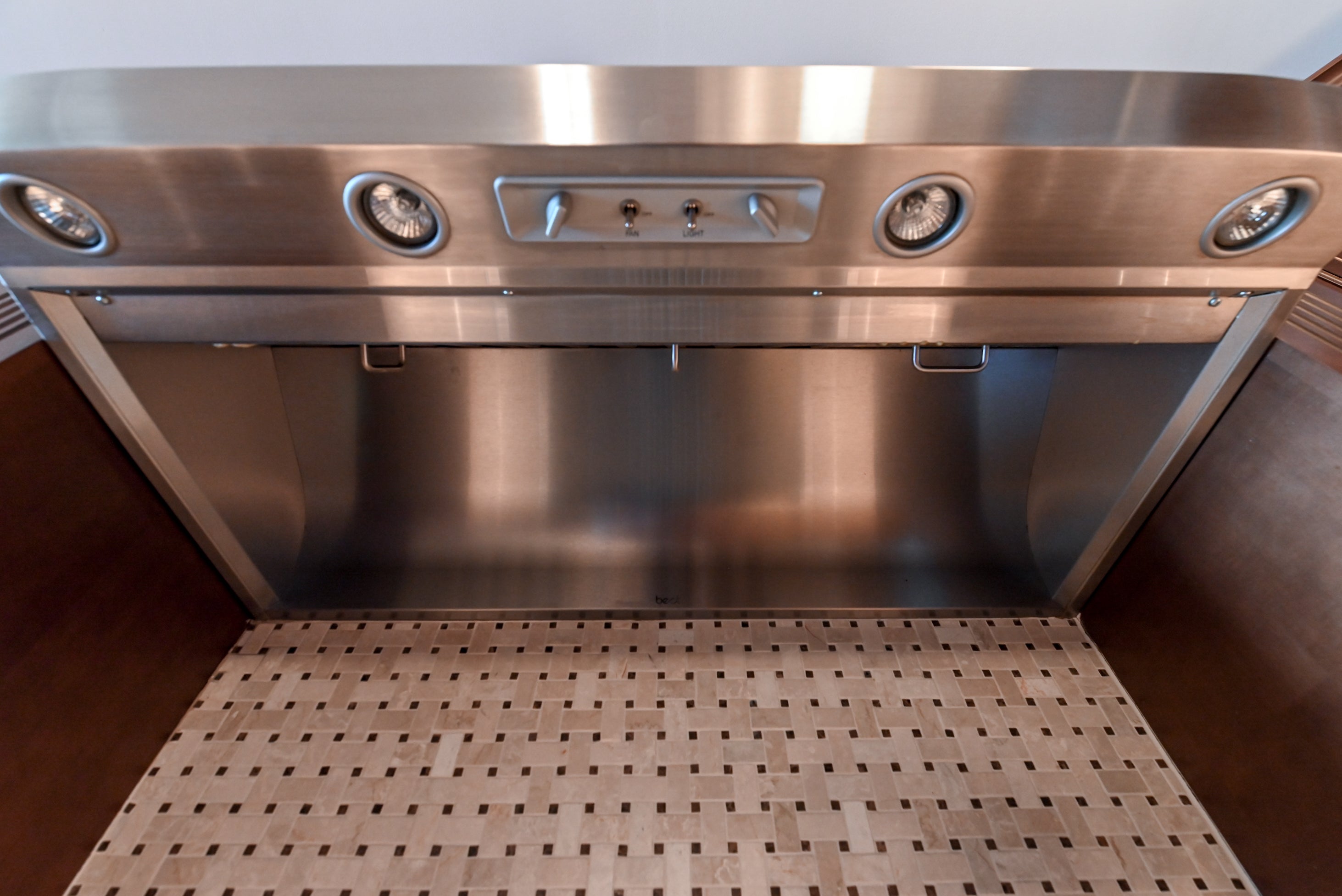 Chocolate European Coffee Traditional Pre-Owned Kitchen W/ Dry Bar