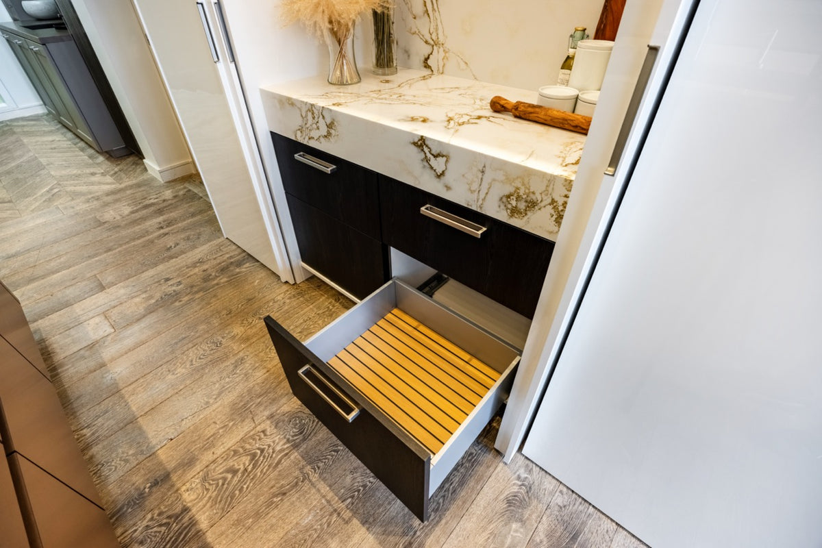 SieMatic S2 Modern Rose Gold Handleless Island with Lotus White Hideaway Pantry | photo 41