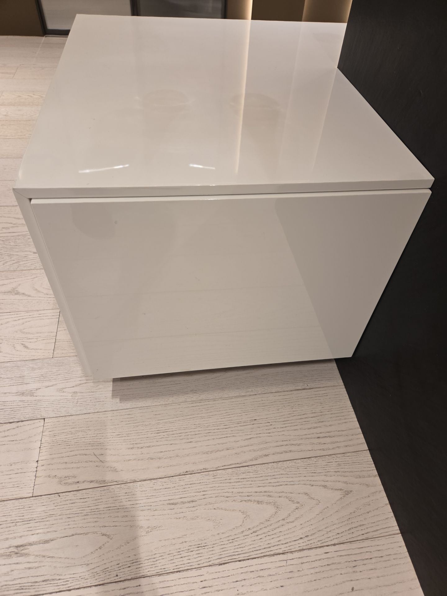 DOCA Modern Wood Veneer Black Kitchen with Island & Appliances