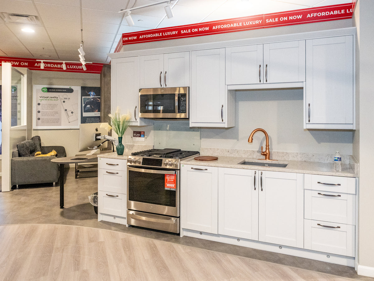 Wren Shaker Chalk White Matte Kitchen