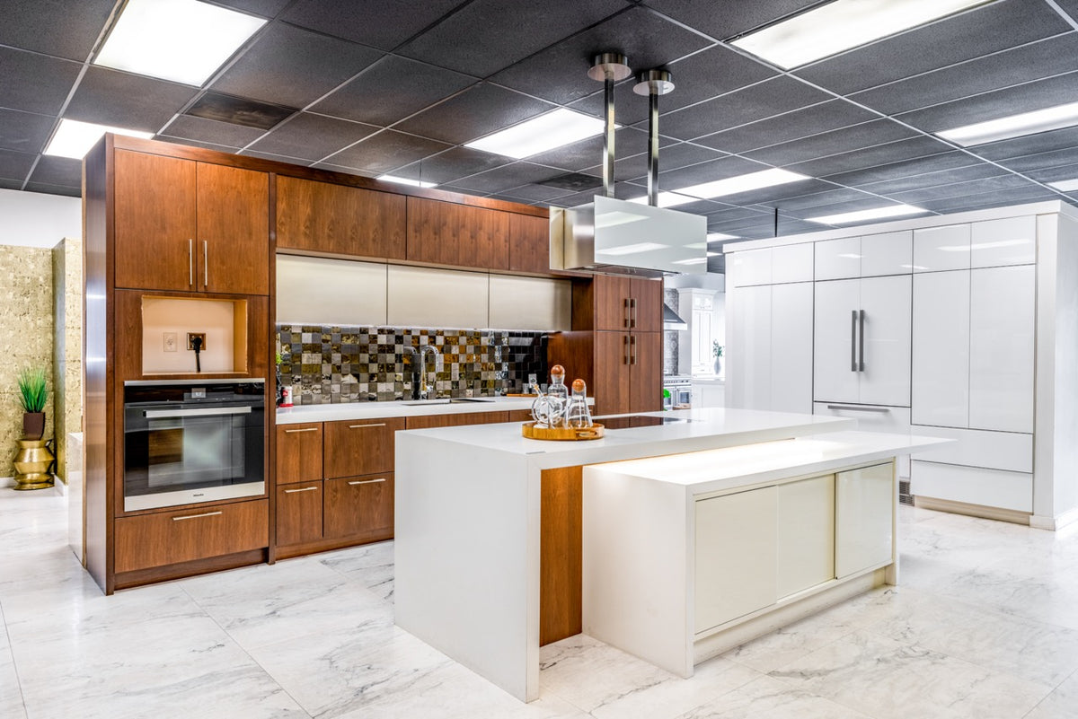 Wood-Mode Modern Gloss White & Natural Stain Kitchen with Island & Appliances