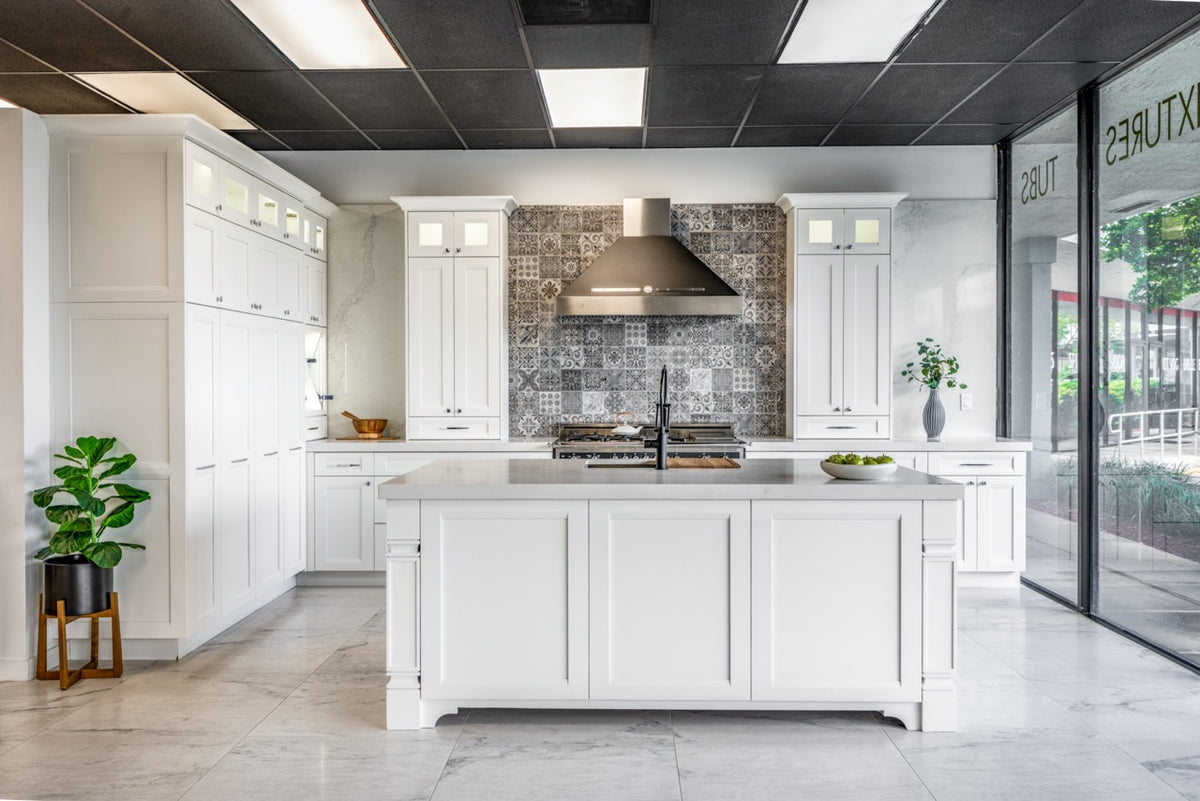 Bellmont Transitional White Kitchen with Island & Bertazzoni Appliances