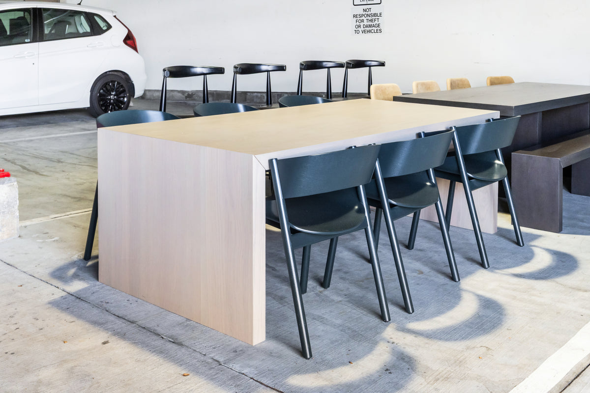 Albero Comodoro Green & Oak Veneer Kitchen with Wolf & Sub-Zero Appliances