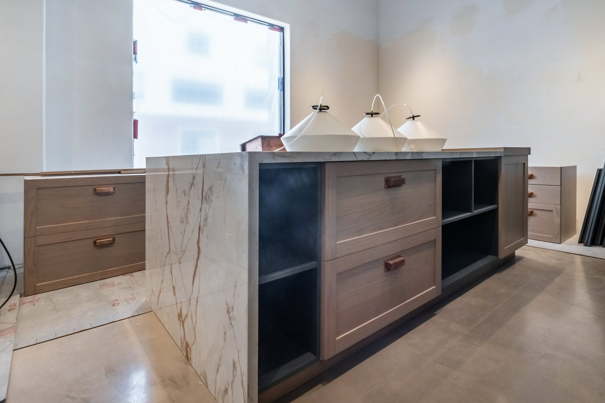 Albero Comodoro Green & Oak Veneer Kitchen with Wolf & Sub-Zero Appliances