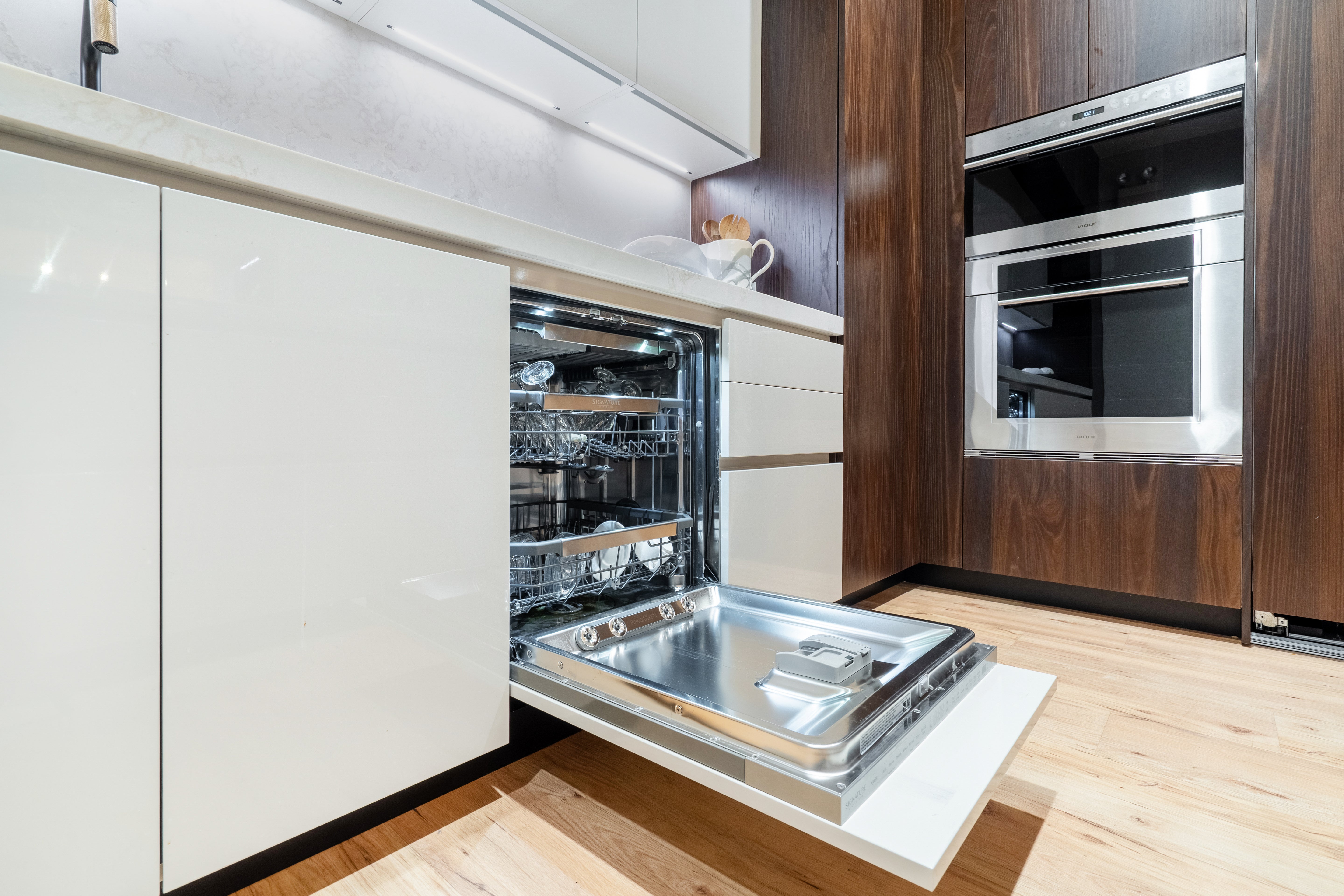 Hans Krug Modern Dark Espresso & White Gloss Kitchen with Island and Bar