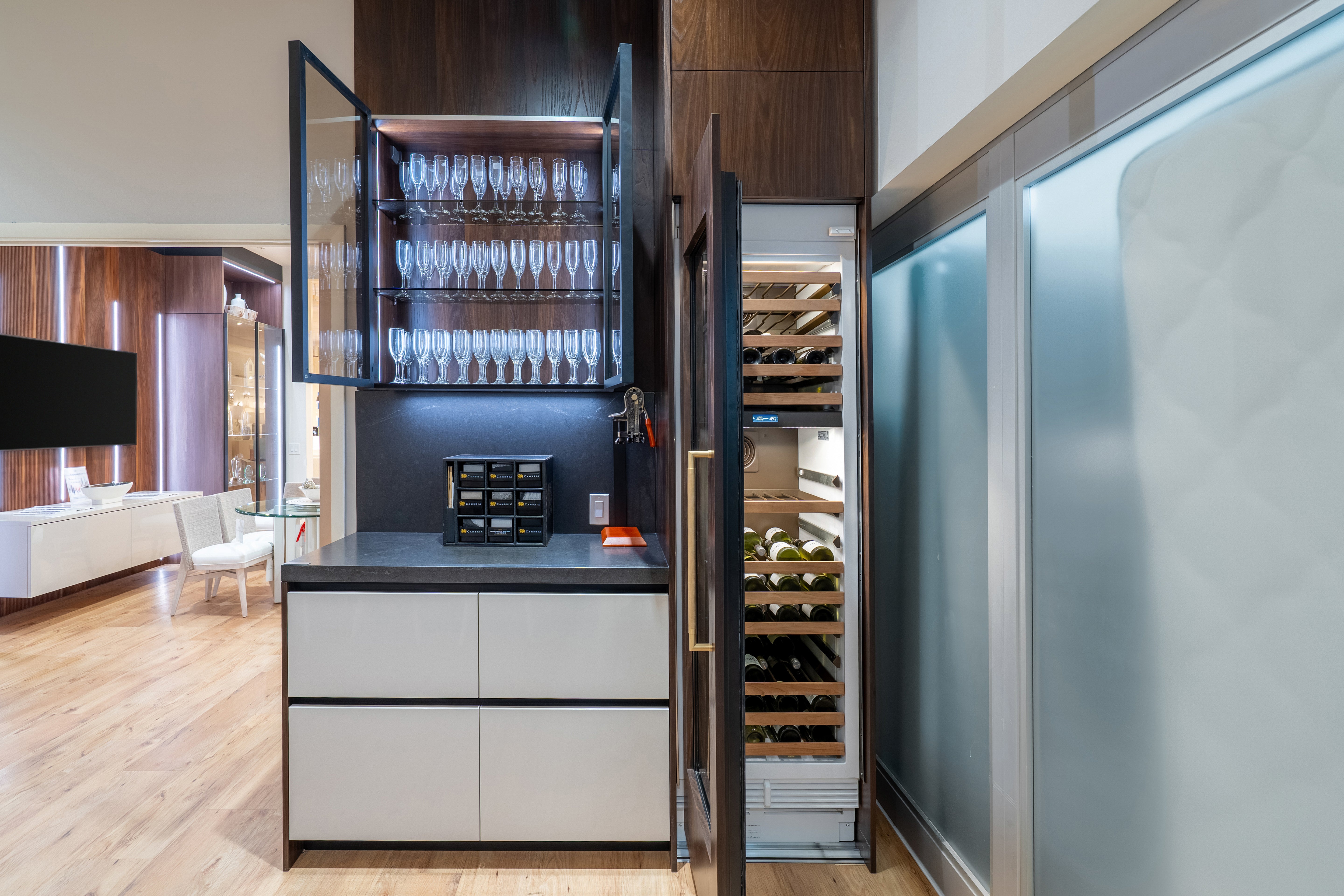 Hans Krug Modern Dark Espresso & White Gloss Kitchen with Island and Bar