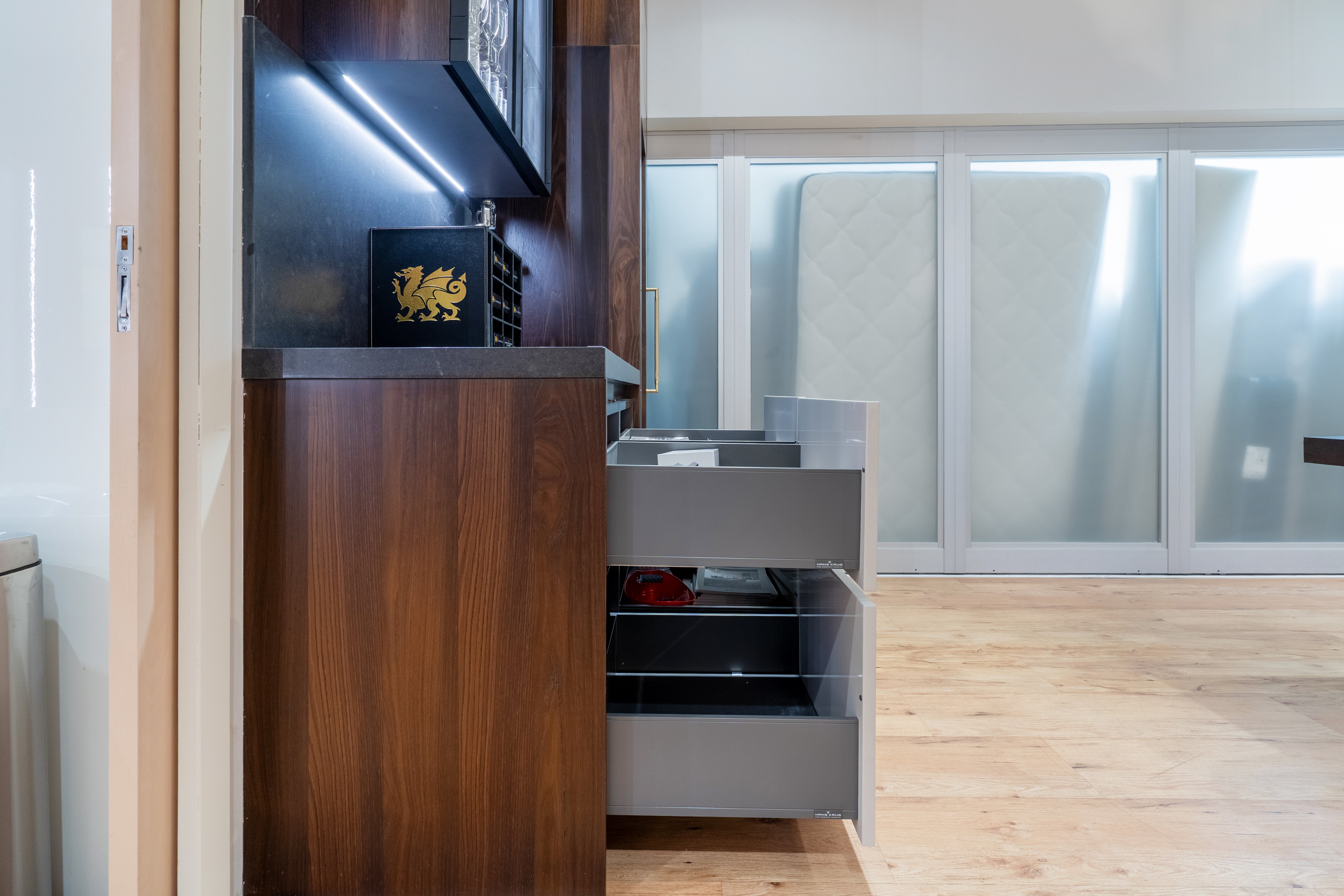 Hans Krug Modern Dark Espresso & White Gloss Kitchen with Island and Bar