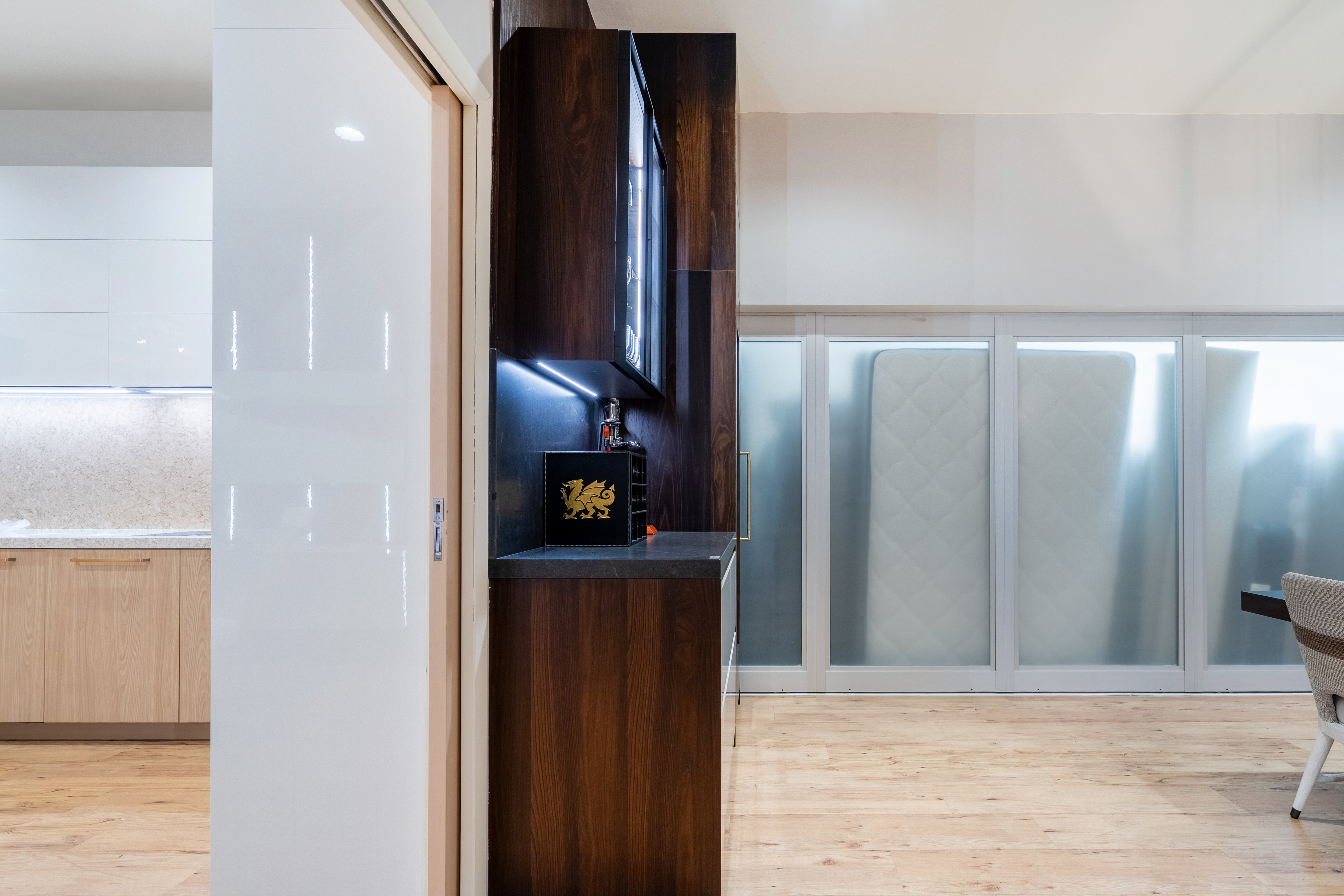 Hans Krug Modern Dark Espresso & White Gloss Kitchen with Island and Bar