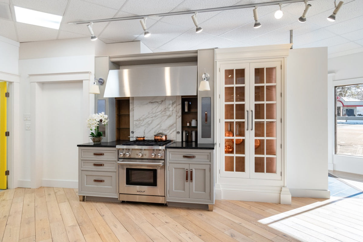 Rutt Transitional Dorian Grey Cooking Station with Wolf 30" Range