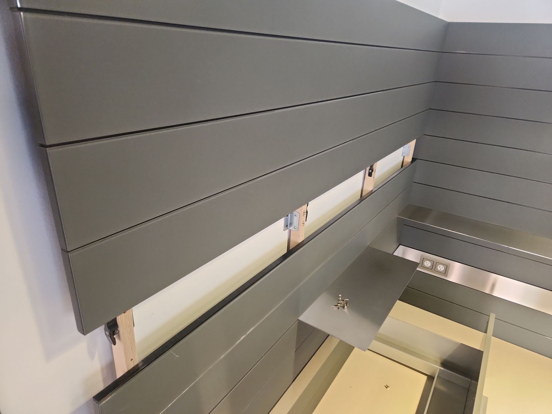 Poggenpohl Artesio Modern Grey & Wood Veneer Kitchen with Wolf & Sub-Zero Appliances