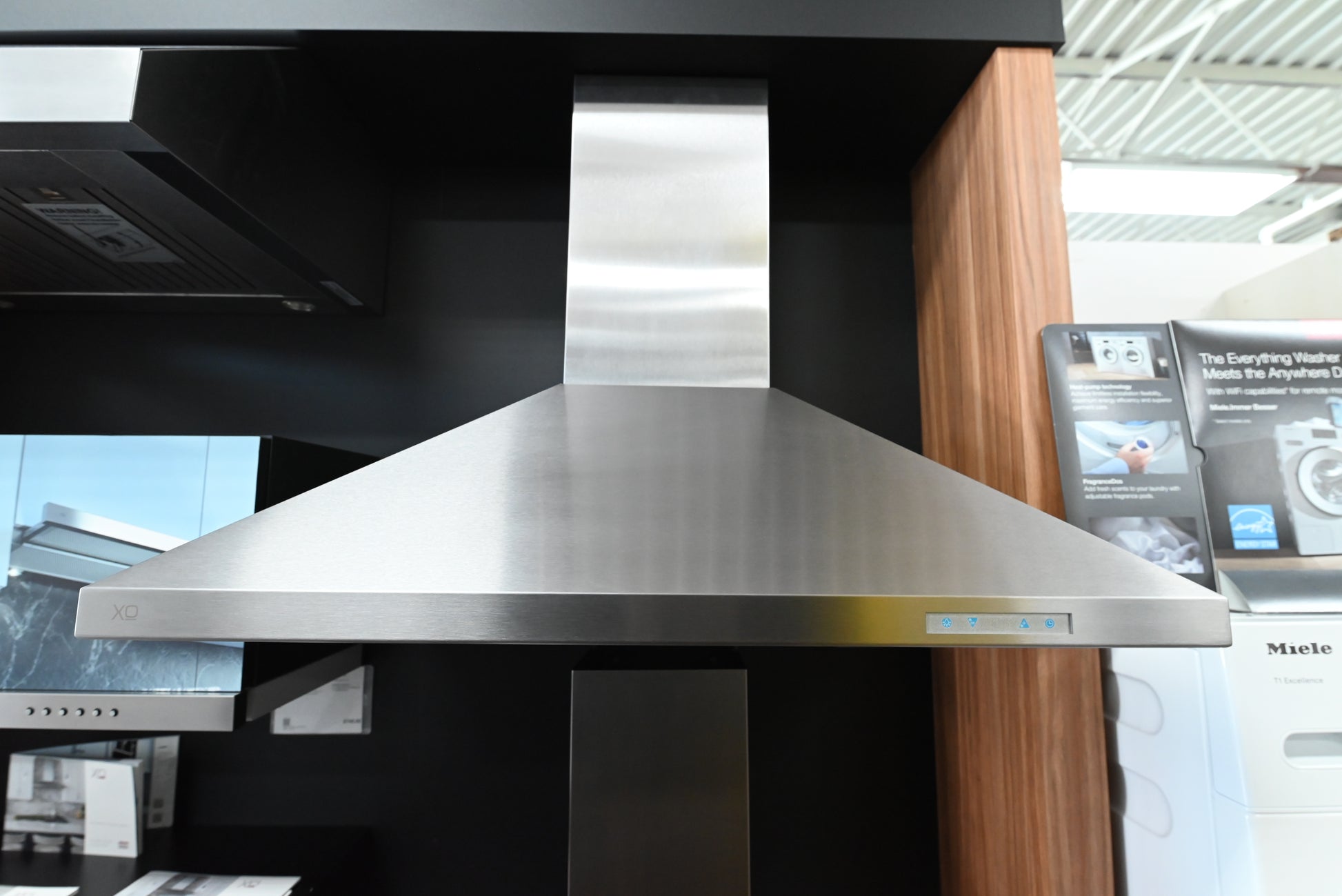 XO 36 inch stainless steel wall mount chimney range hood XOV36SC