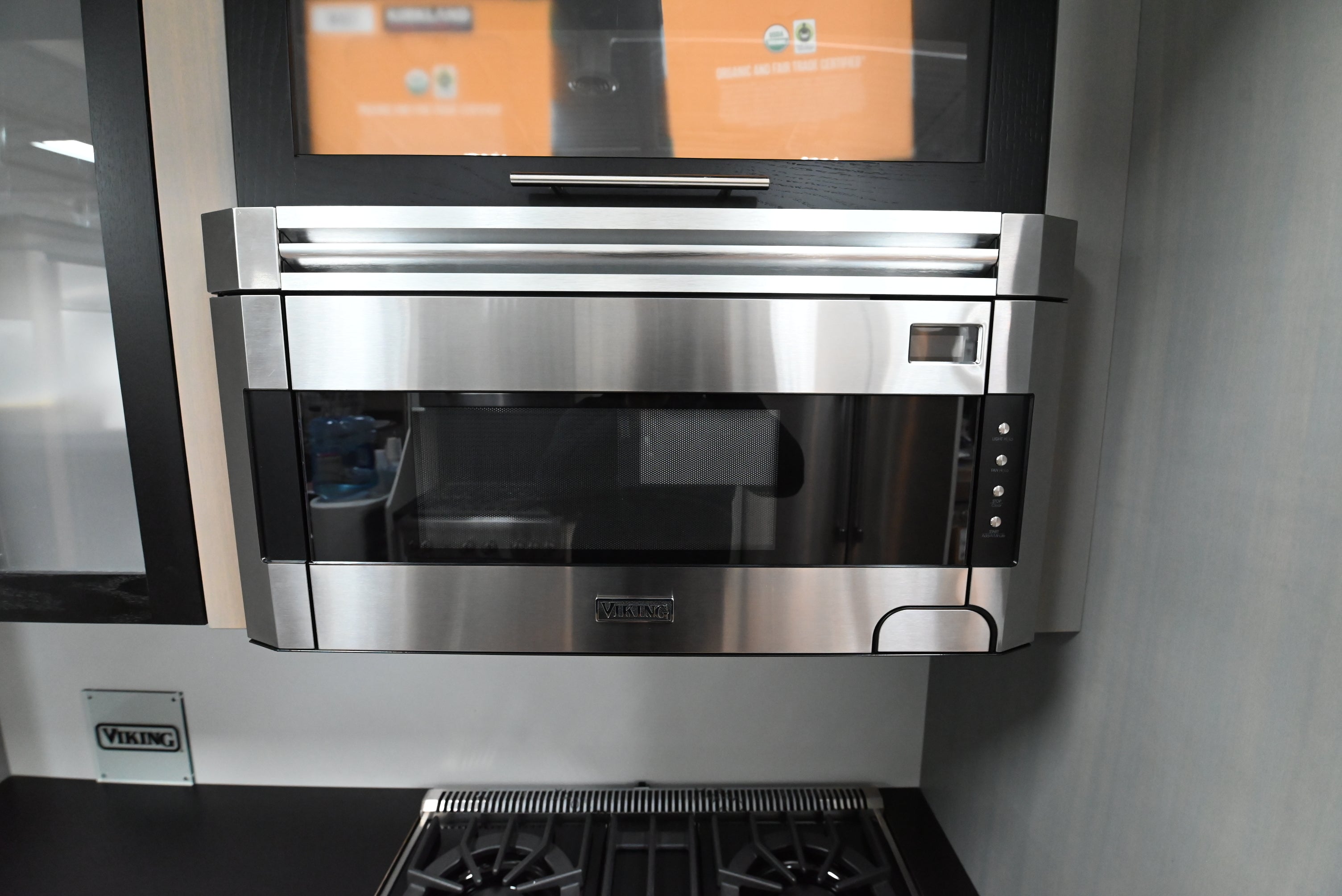 Viking RVMH330SS 3 Series 30 inch over the range microwave oven front view stainless steel