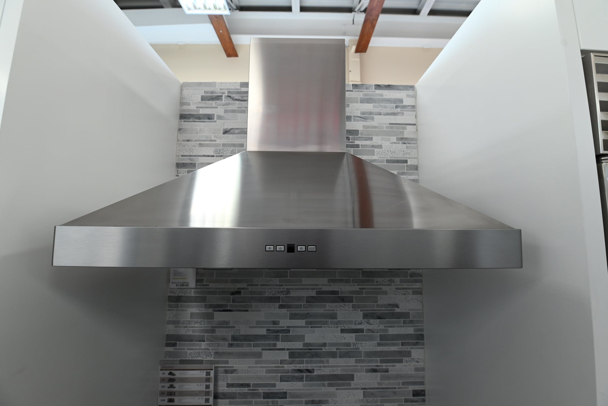 BEST WPP9IQ36SB Colonne 36 inch wall mount chimney range hood in premium brushed stainless steel