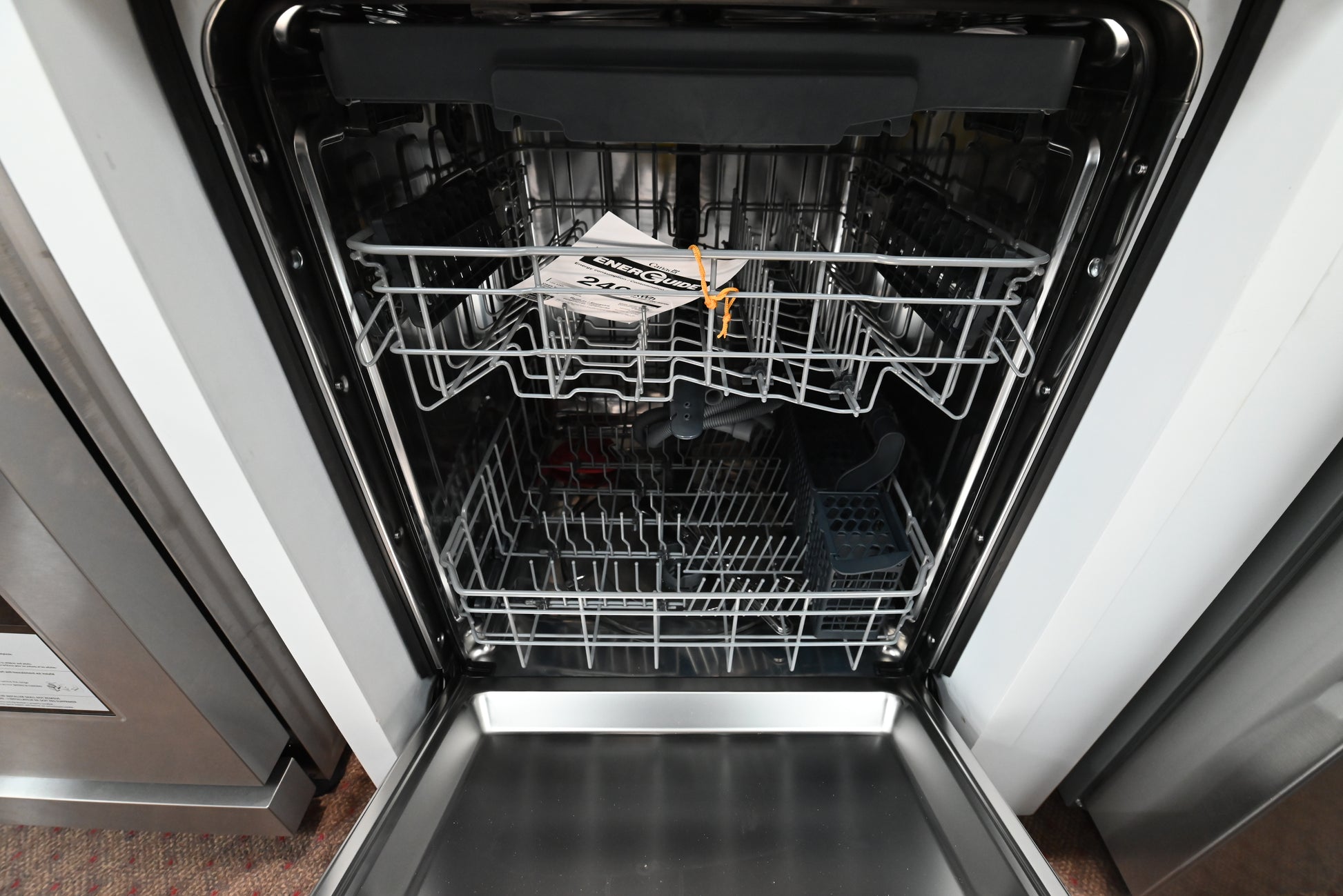 Luxury 45 dBA pro style dishwasher with commercial tubular handle bar by Thor Kitchen