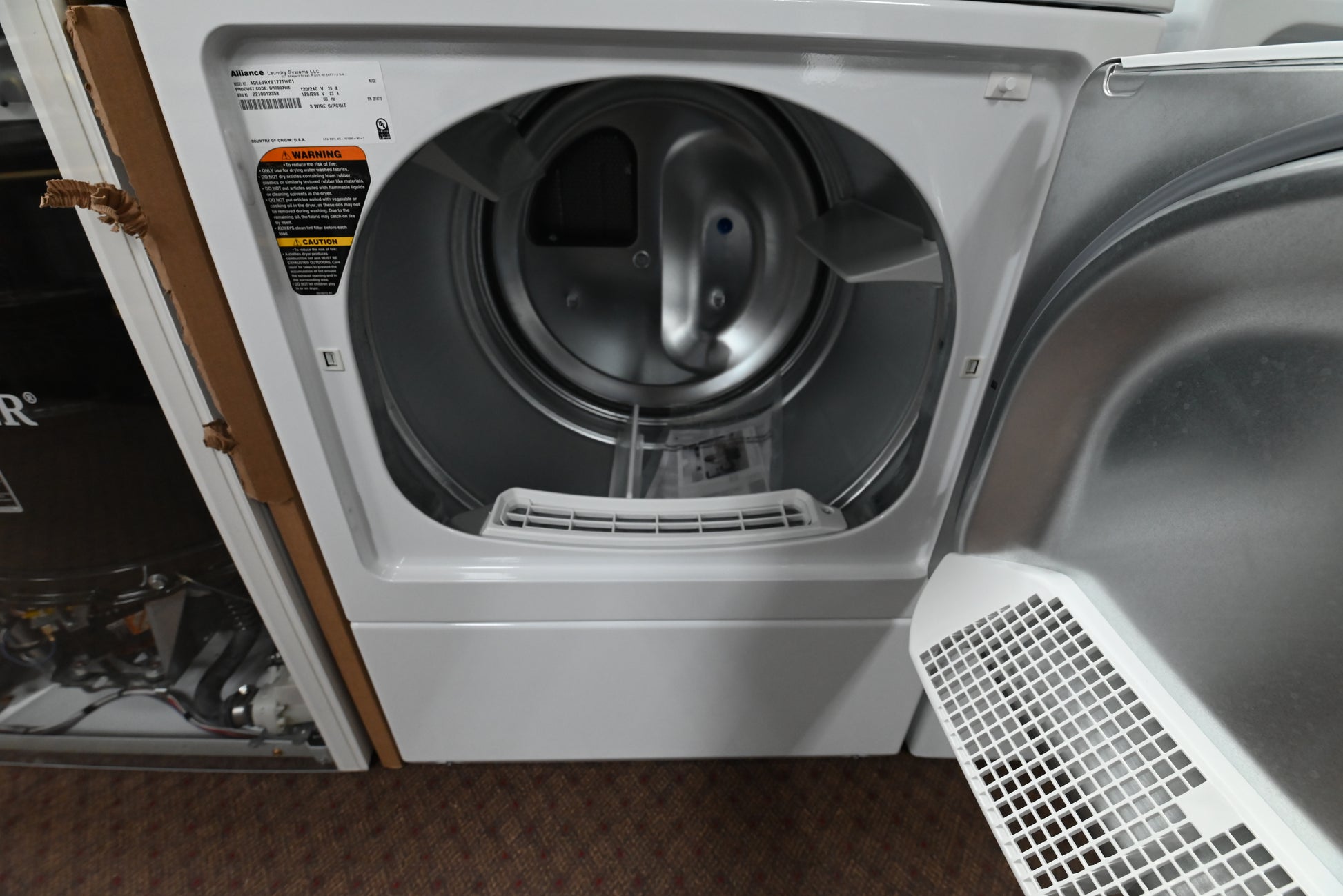7.0 cu. ft. Speed Queen dryer with Pet Plus technology and steam refresh
