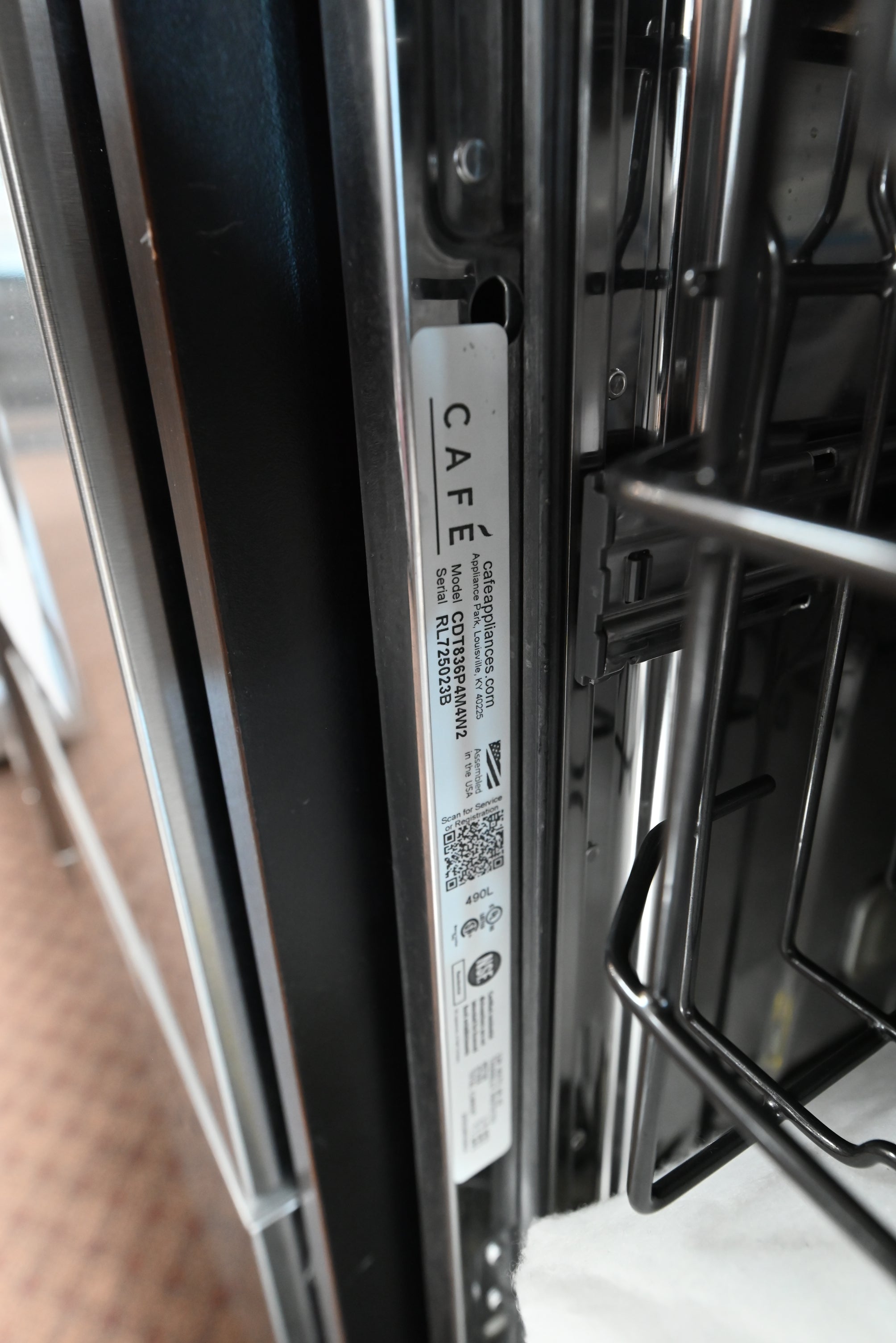 Café CDT836P4M4W2 24" Matte White Dishwasher