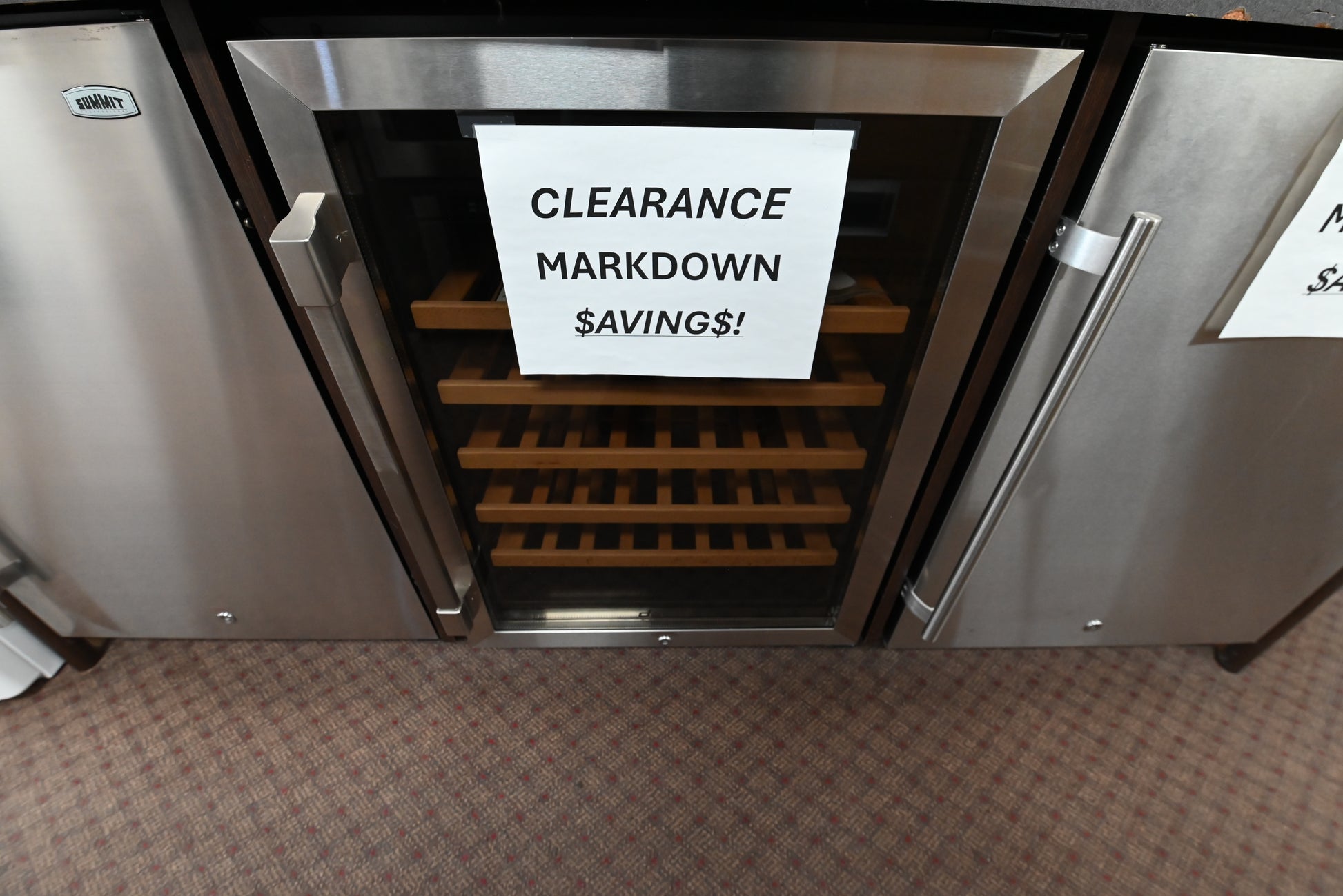Dacor professional 24 inch single-zone wine cellar in stainless steel HWC241R