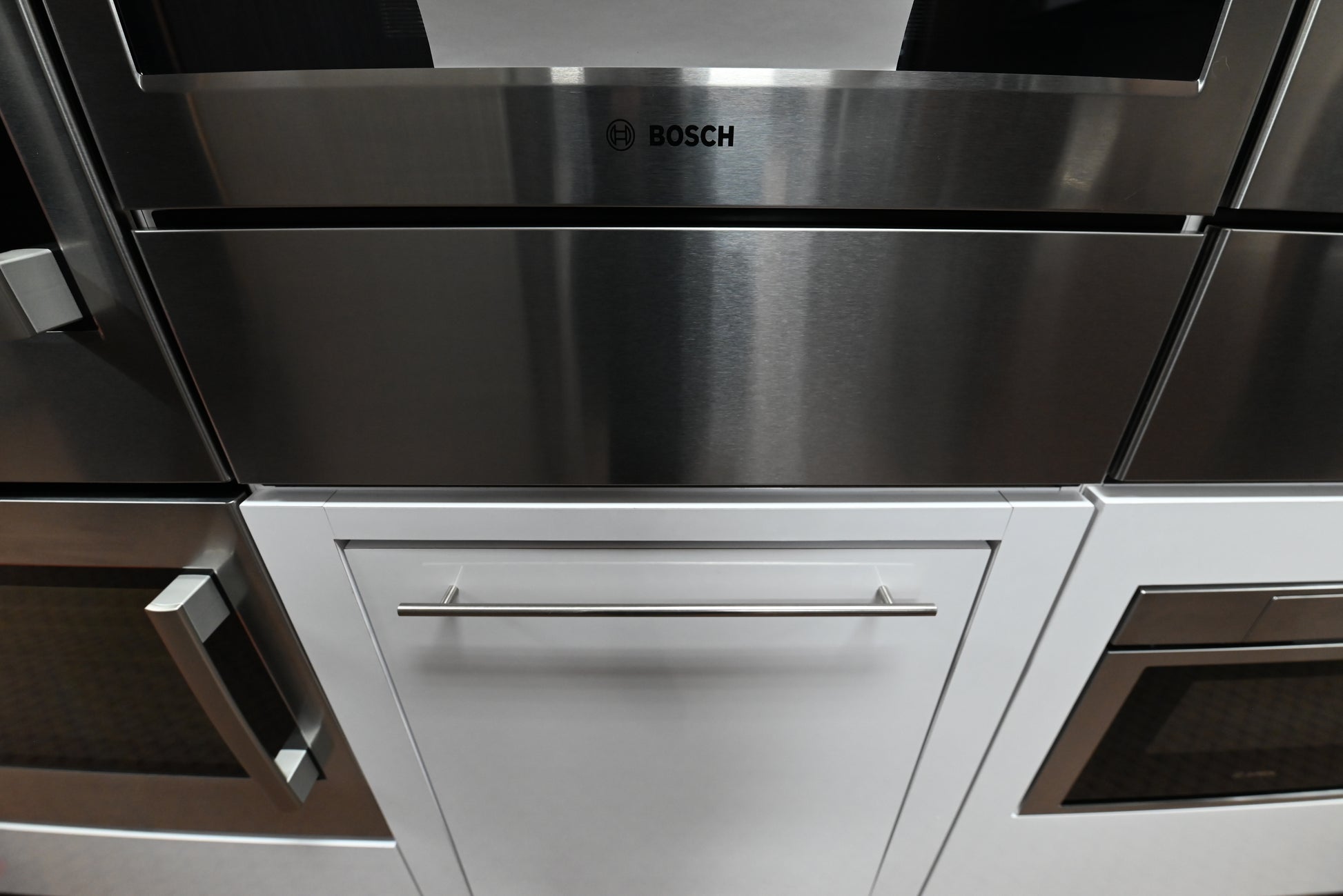 Bosch HSD5051UC 500 Series 30 inch built in storage drawer front view flush stainless steel