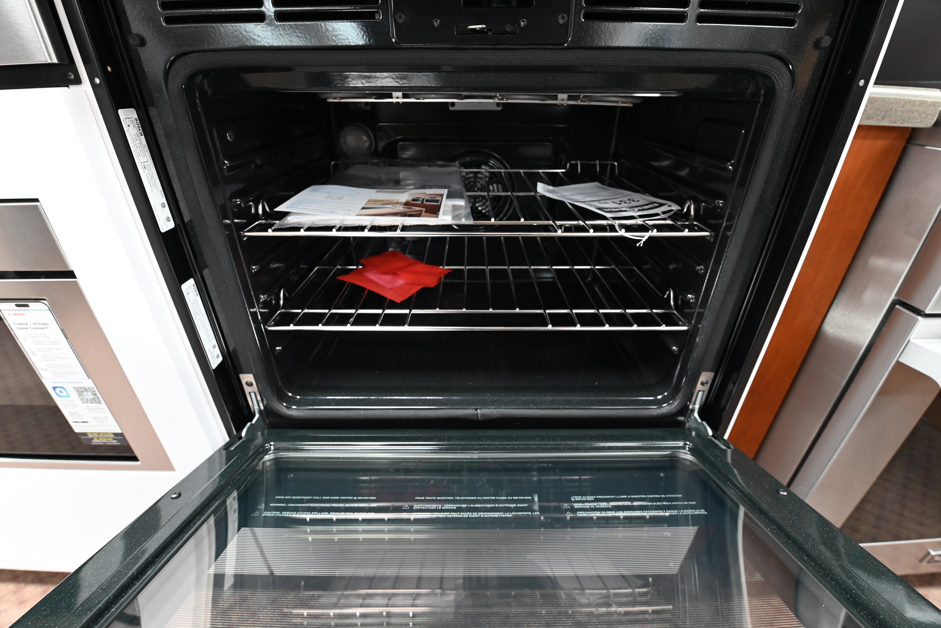 Bosch 500 Series HBL57M52UC 30" Stainless Steel Combination Electric Wall Oven