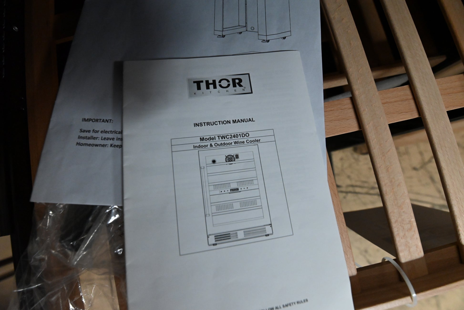Thor professional 24 in beverage center with wood shelves and digital display