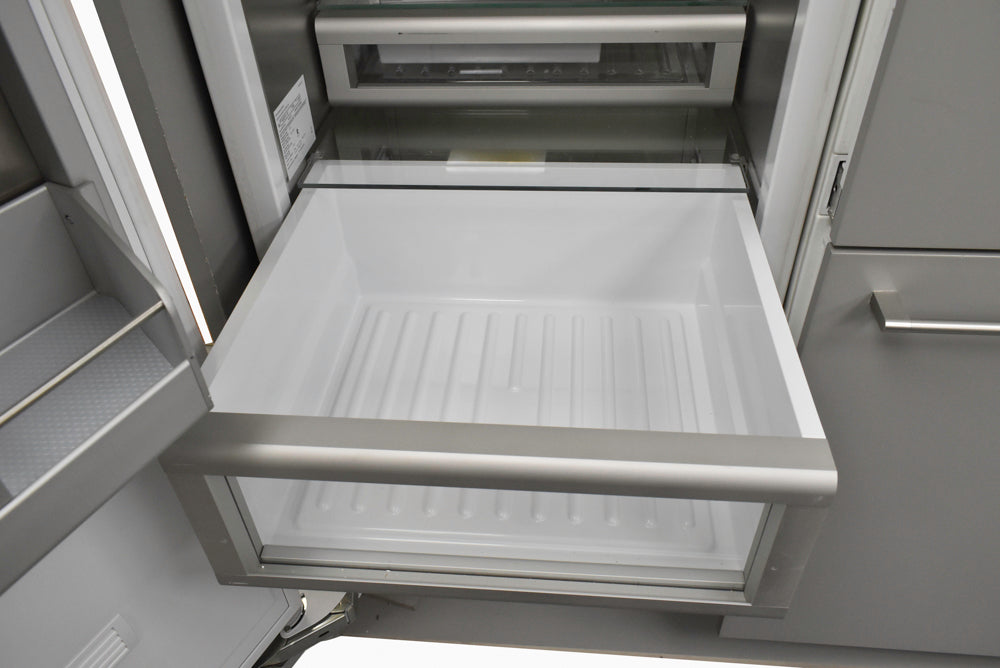 Gaggenau RC462701 24" Panel Ready Built-In Refrigerator Column