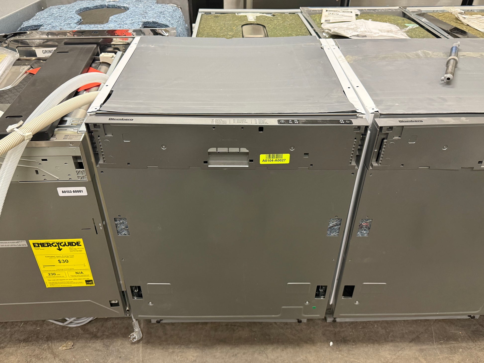 Blomberg DWT 51600 FBI 24" Panel Ready Dishwasher, Open Box