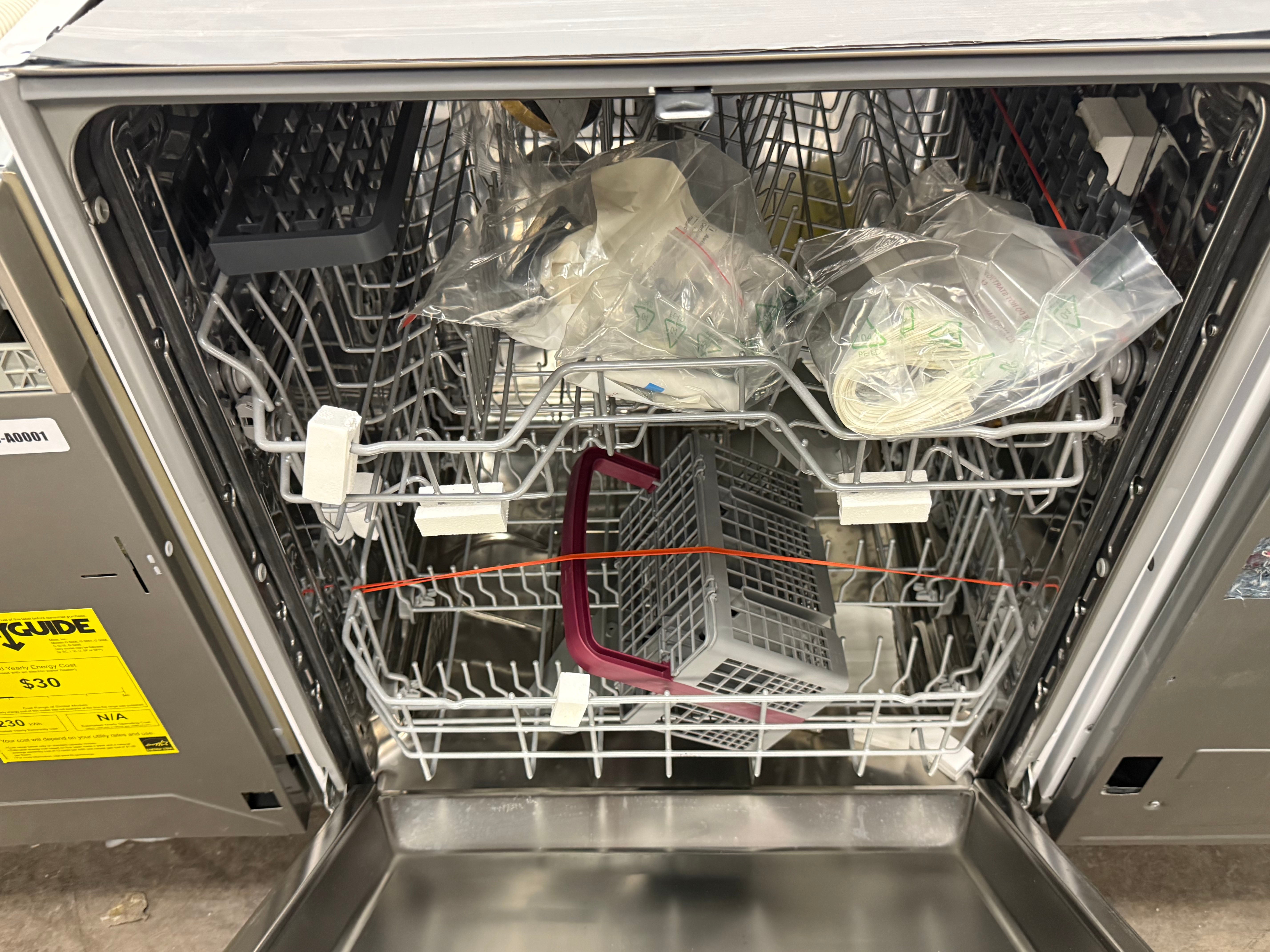 Blomberg DWT 51600 FBI 24" Panel Ready Dishwasher, Open Box