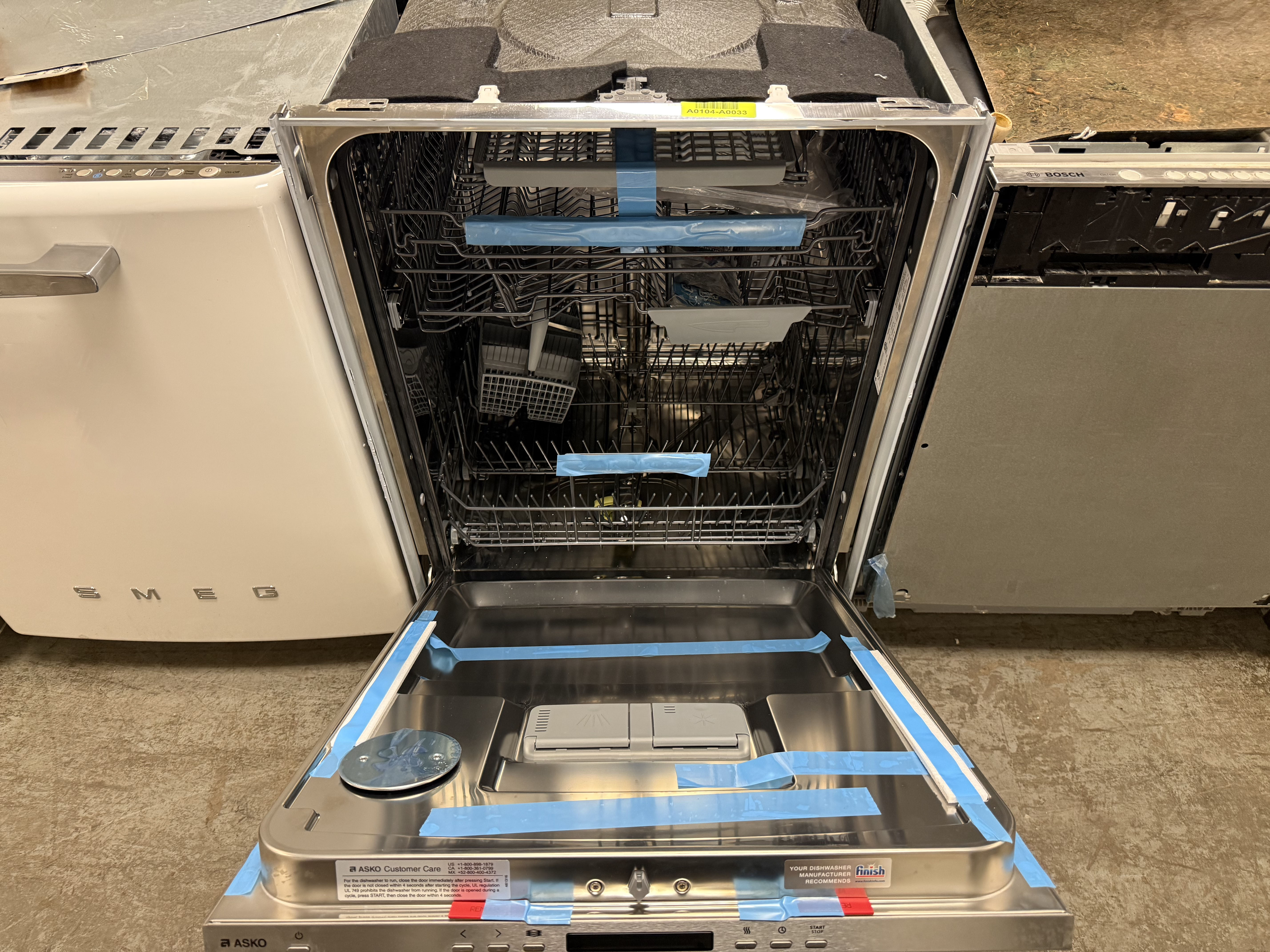 Asko 40 Series DBI664IXXLS.U 24" Stainless Steel Pocket Handle Dishwasher, Open Box