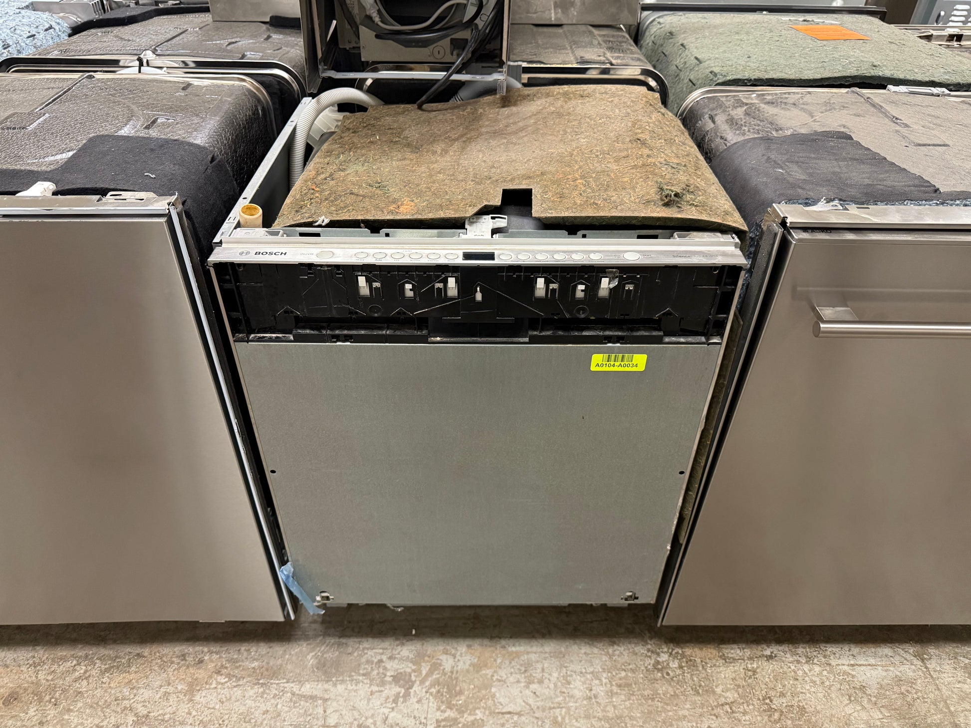 Bosch SGV68U53UC 800 Series 24" Panel Ready Dishwasher, Pre-Owned