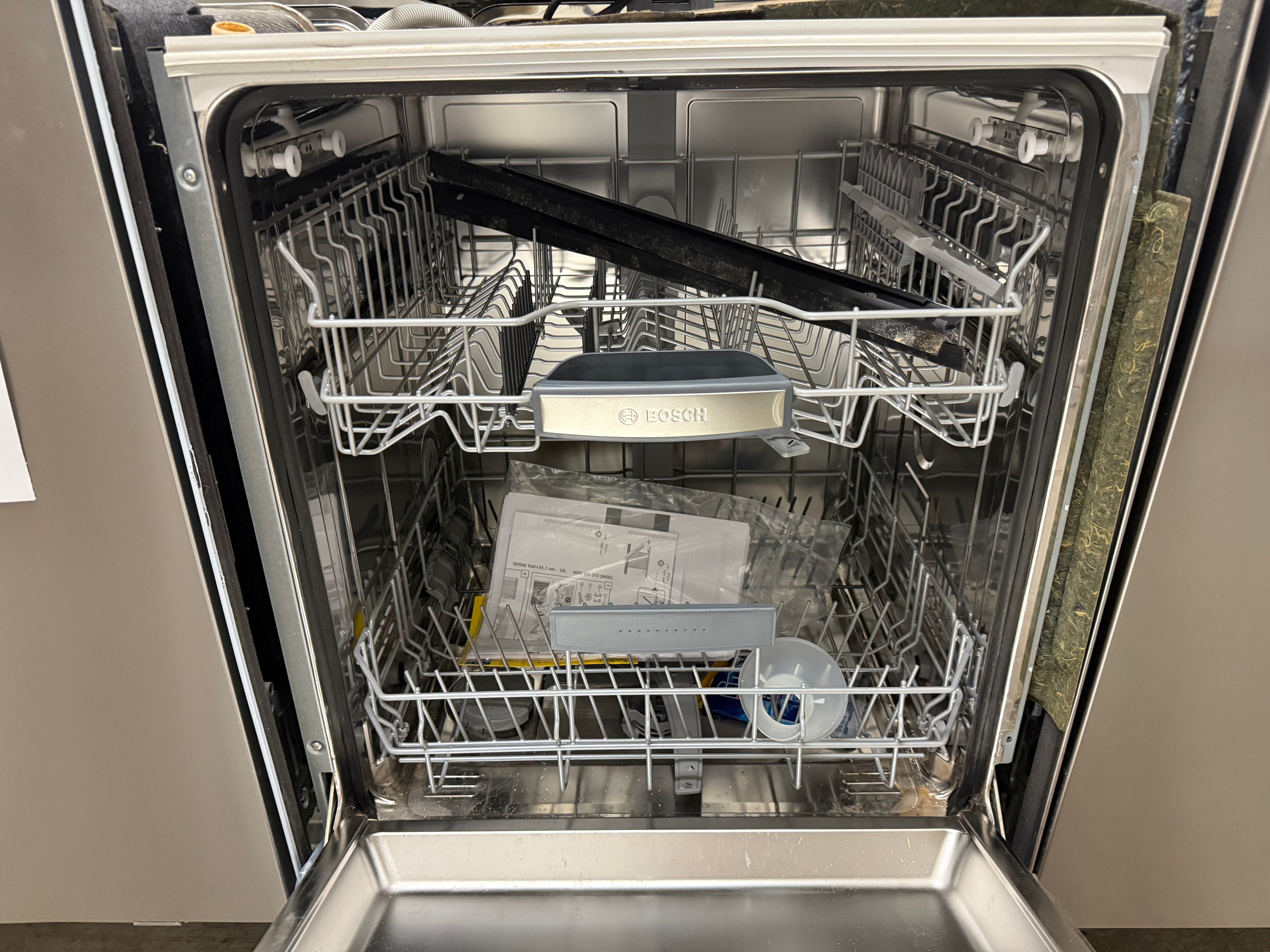 Bosch SGV68U53UC 800 Series 24" Panel Ready Dishwasher, Pre-Owned