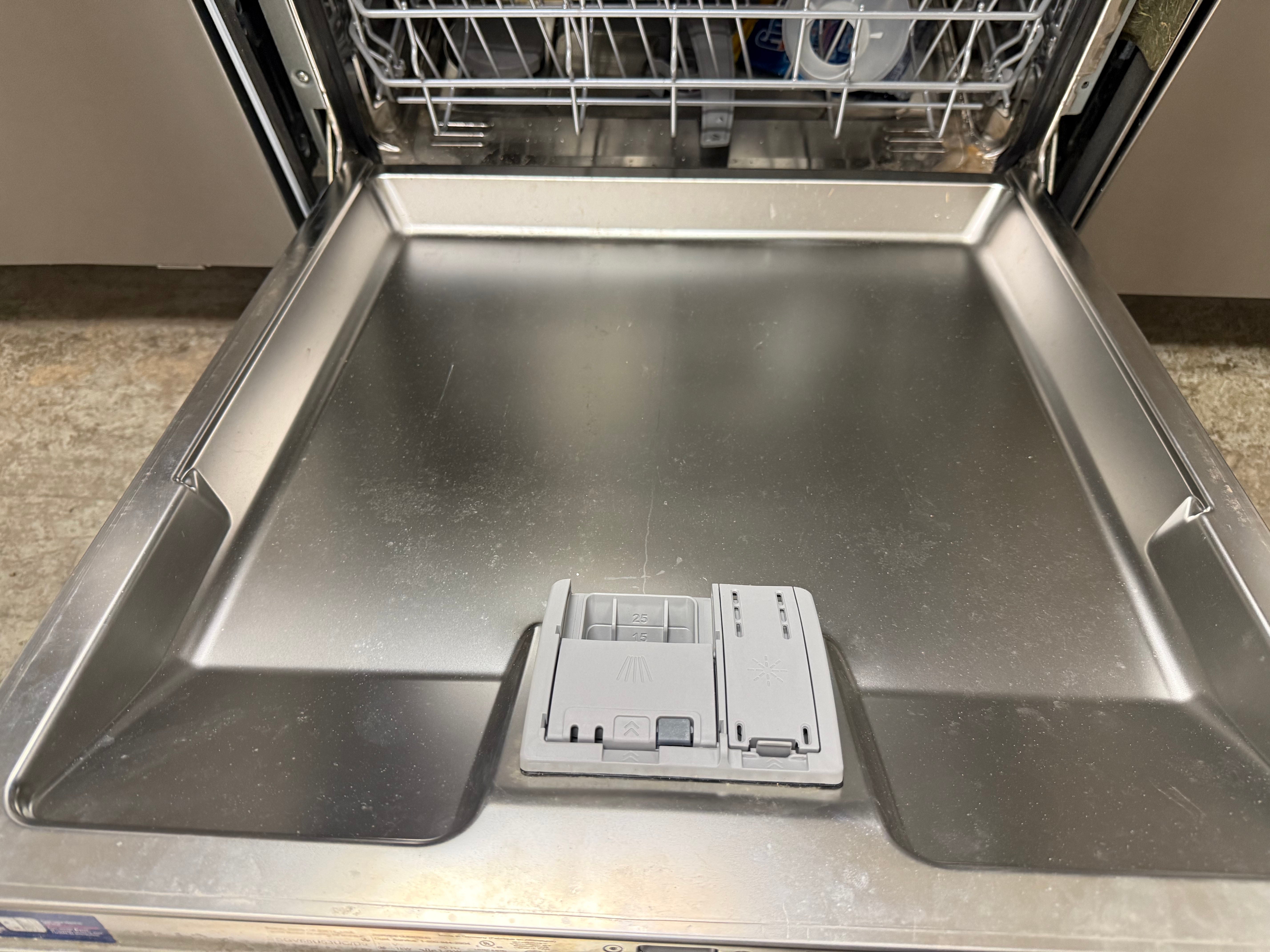 Bosch SGV68U53UC 800 Series 24" Panel Ready Dishwasher, Pre-Owned