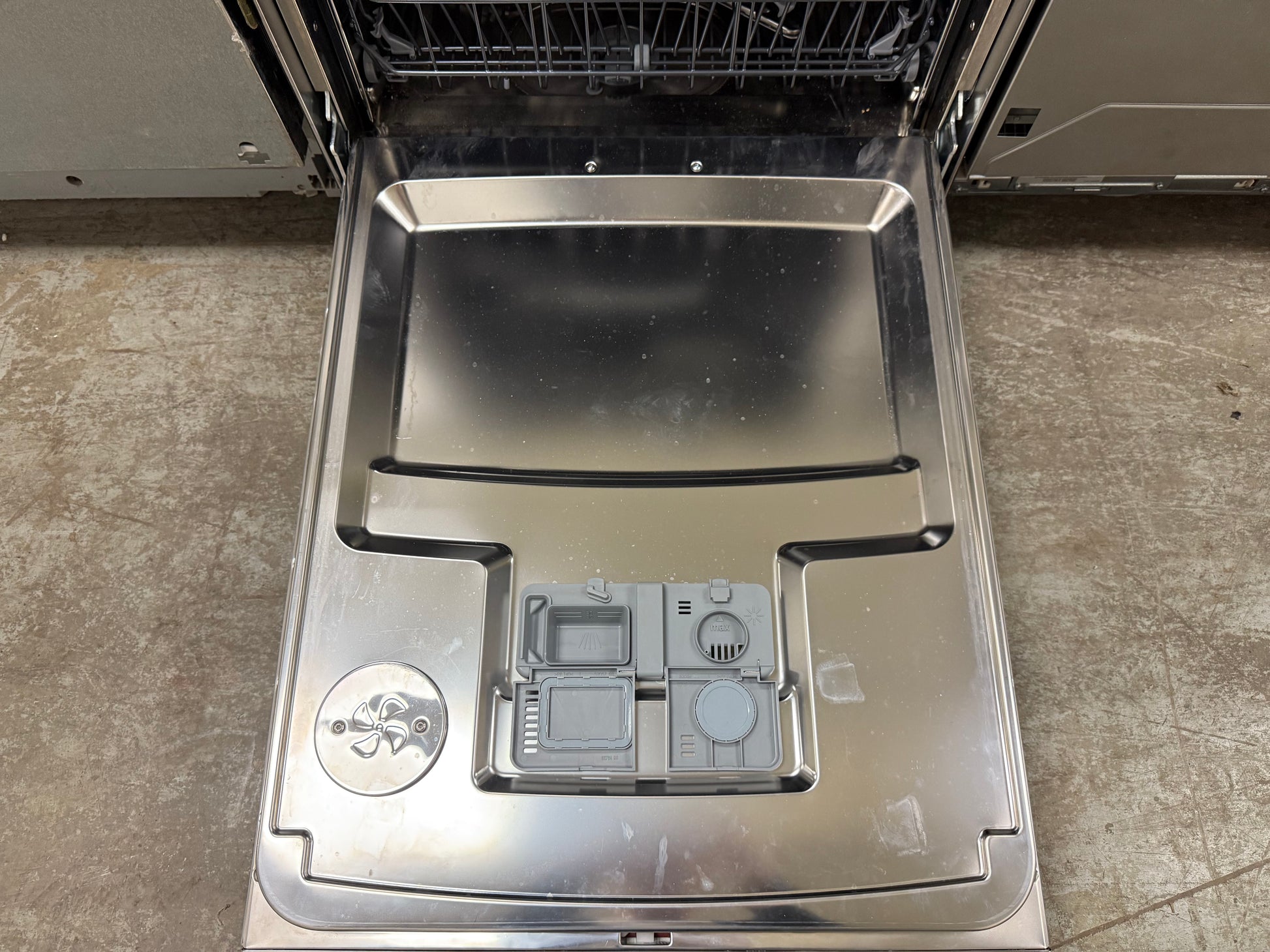 Asko D5656XXLHS/TH 24" Stainless Steel Dishwasher, Open Box